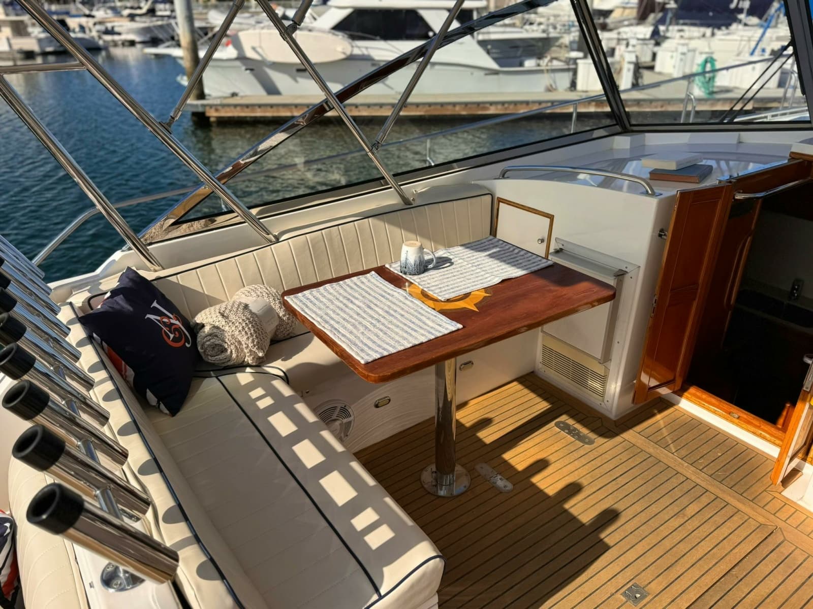 1999 Grand Banks Yachts 