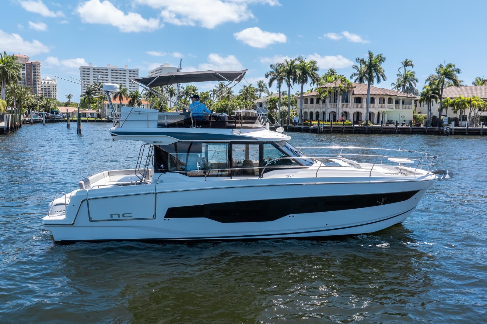 2024 Jeanneau NC 1295 Fly