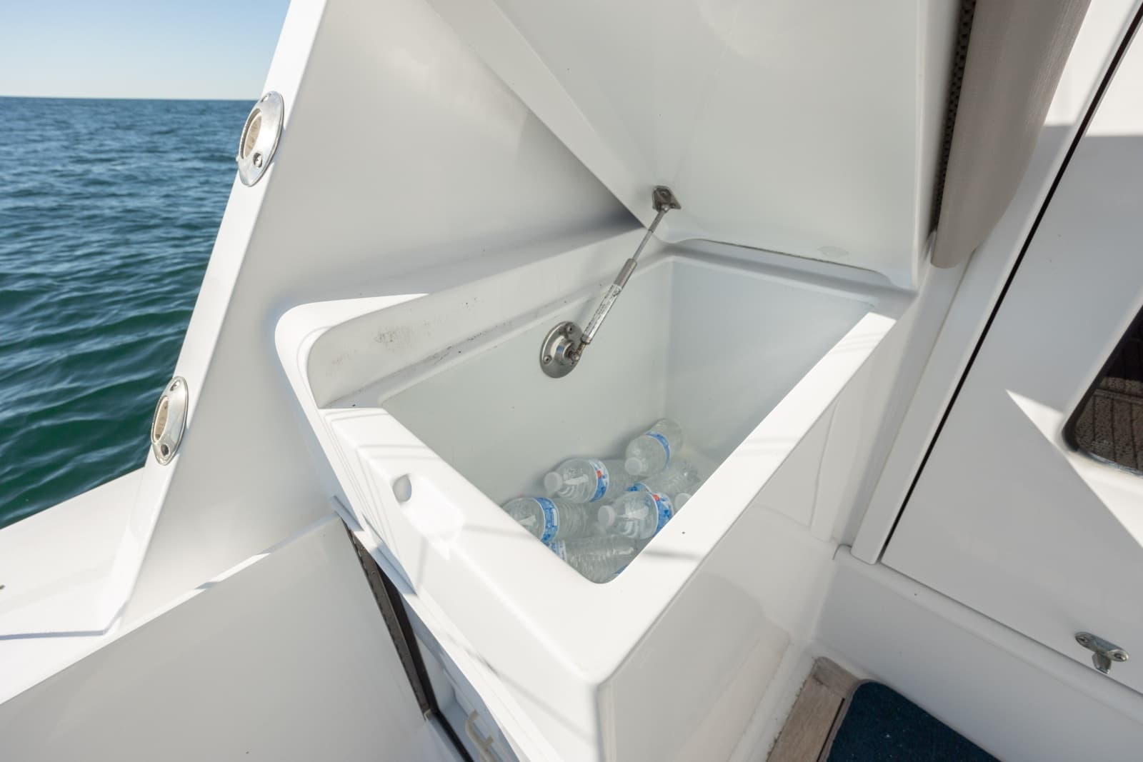 2000 Hatteras 50 Convertible