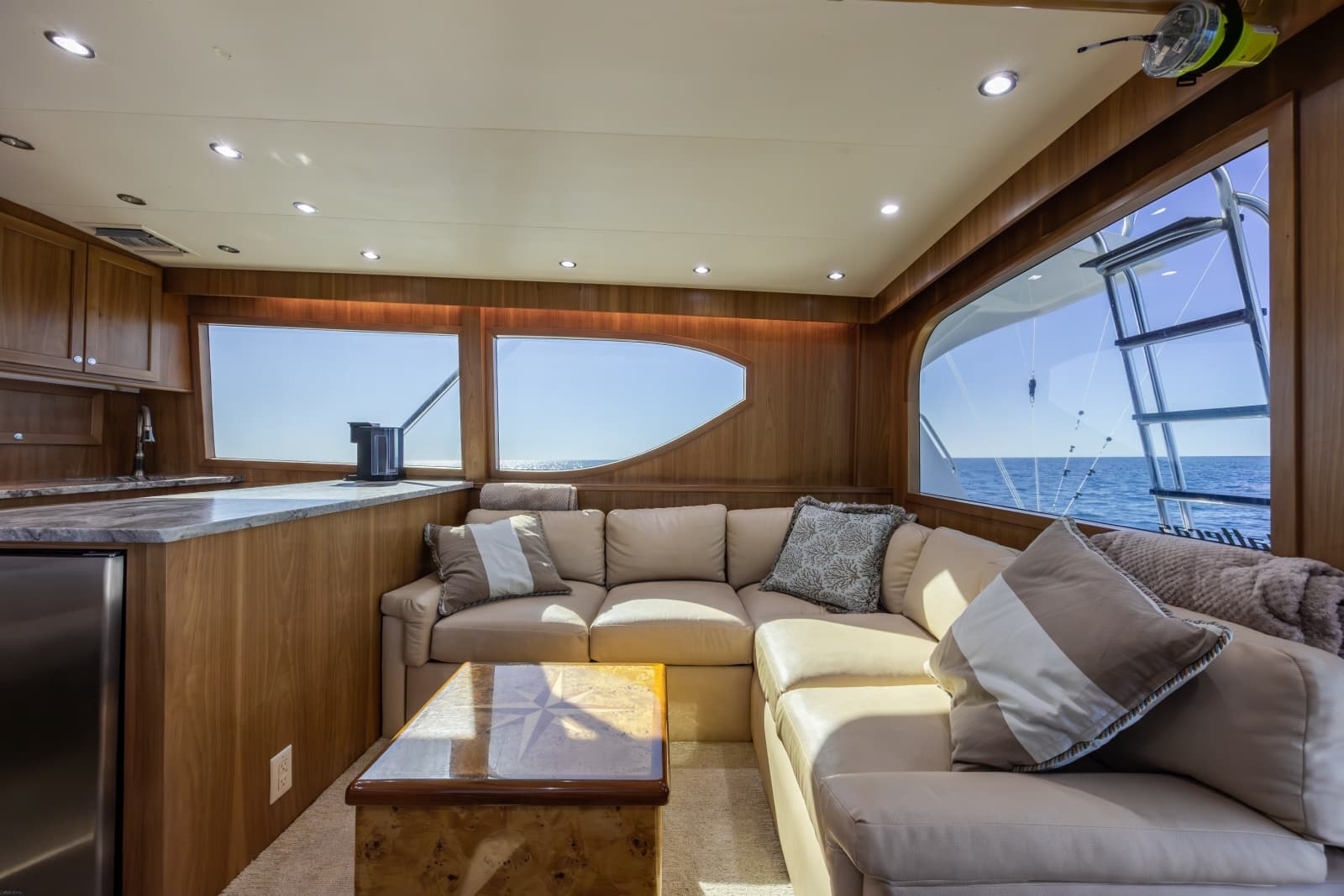 2000 Hatteras 50 Convertible