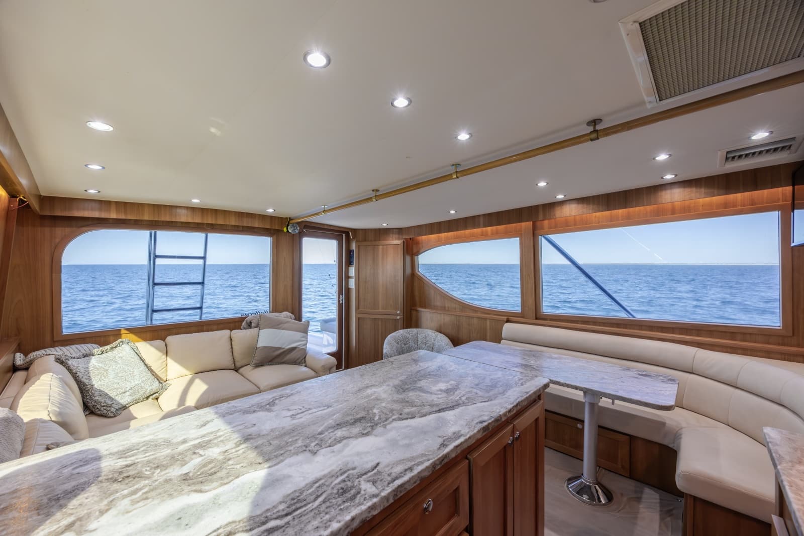 2000 Hatteras 50 Convertible