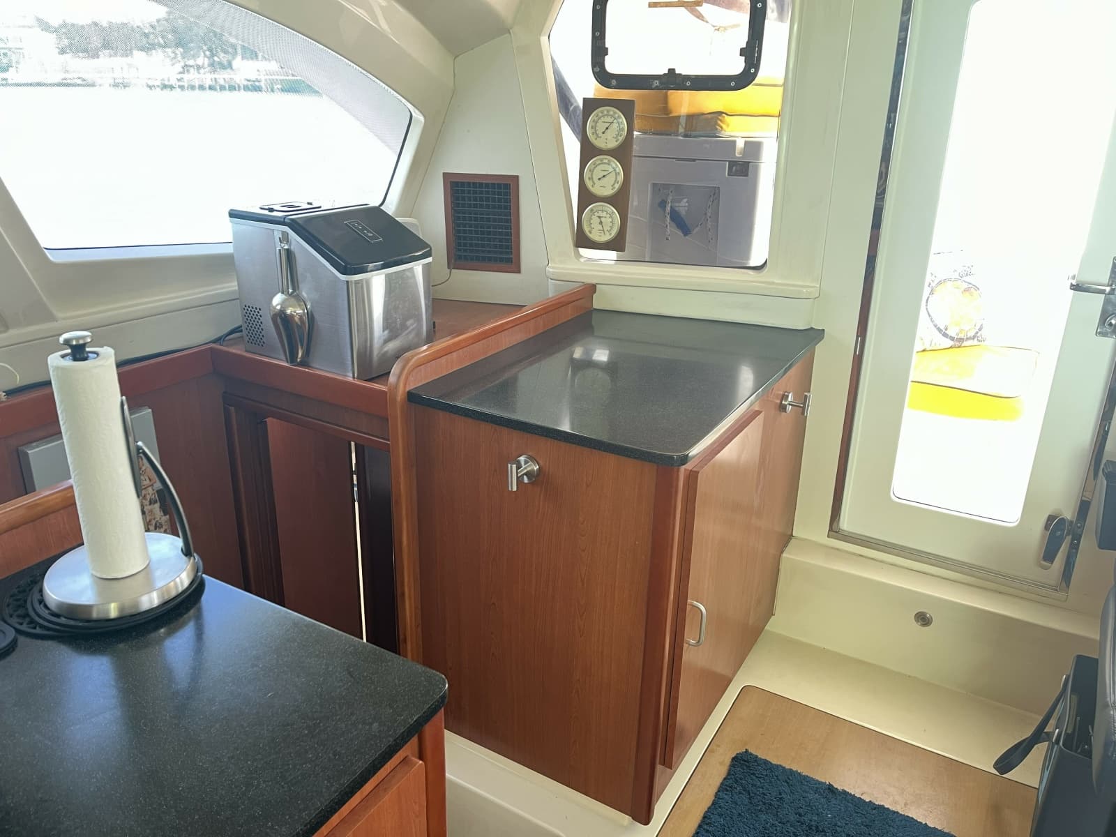 2012 Leopard 44