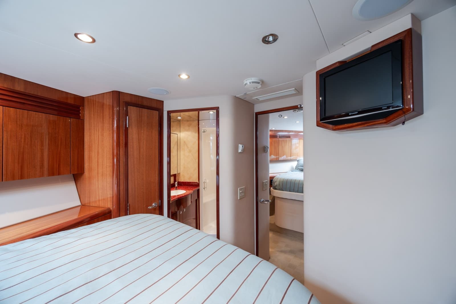 2008 Hatteras Motor Yacht