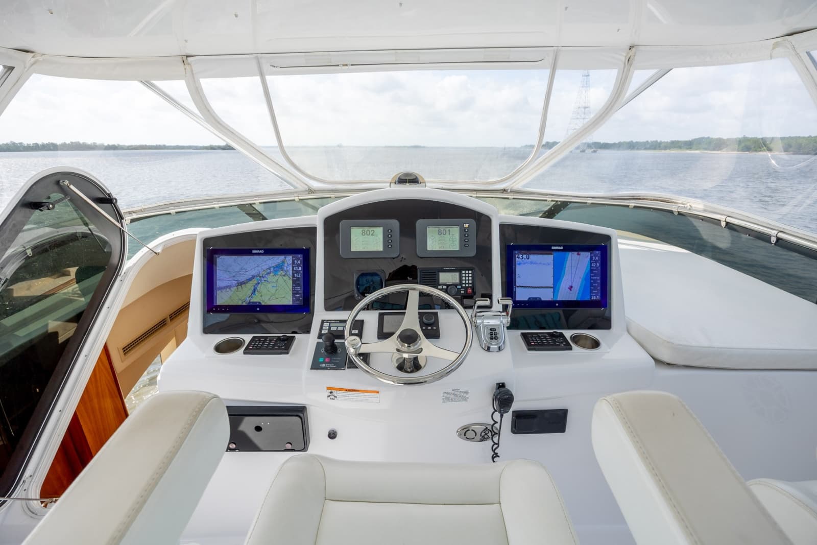 2008 Hatteras Motor Yacht