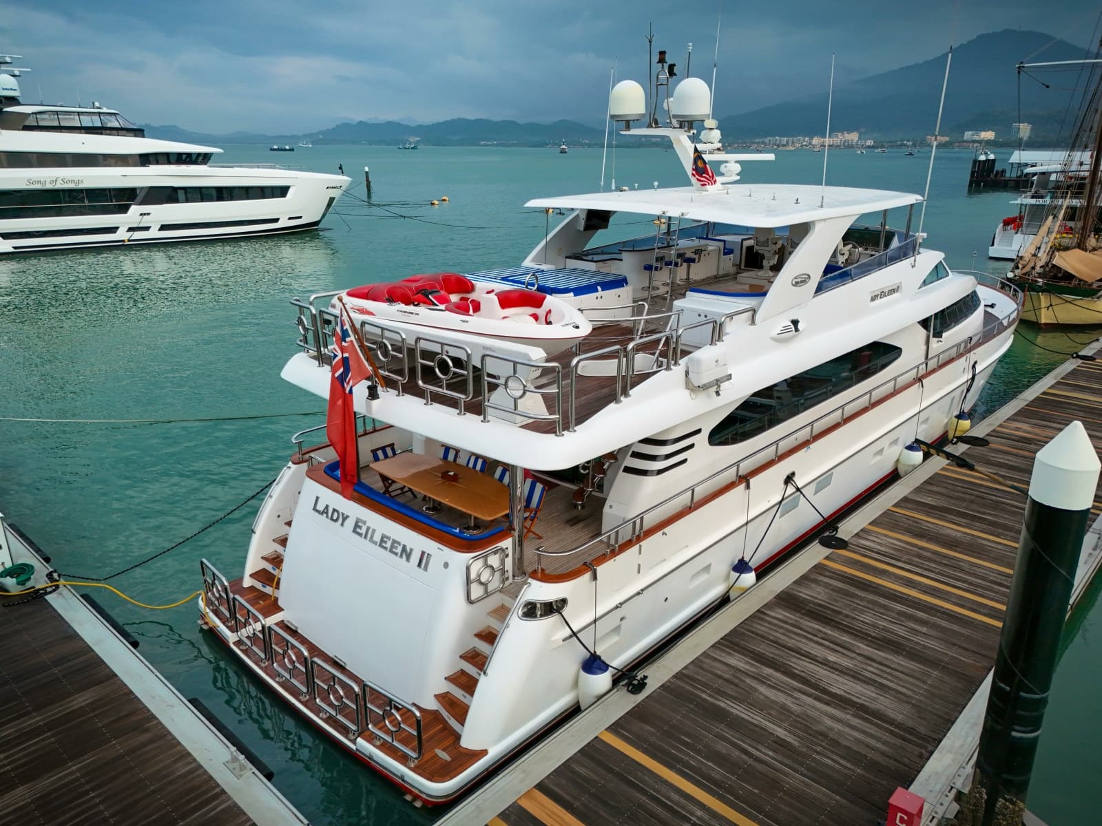 2007 New Ocean New Ocean 95