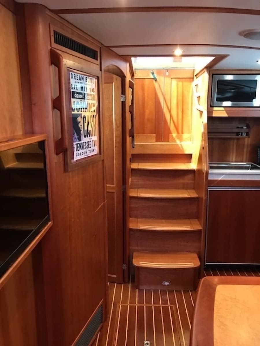 2005 Sabre 42 Express