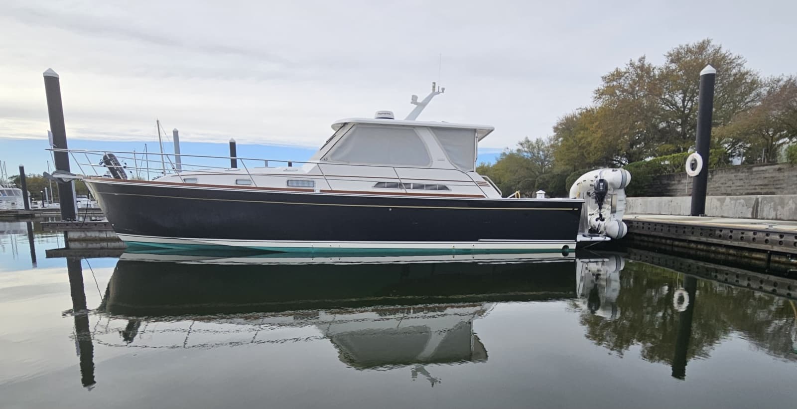 2005 Sabre 42 Express