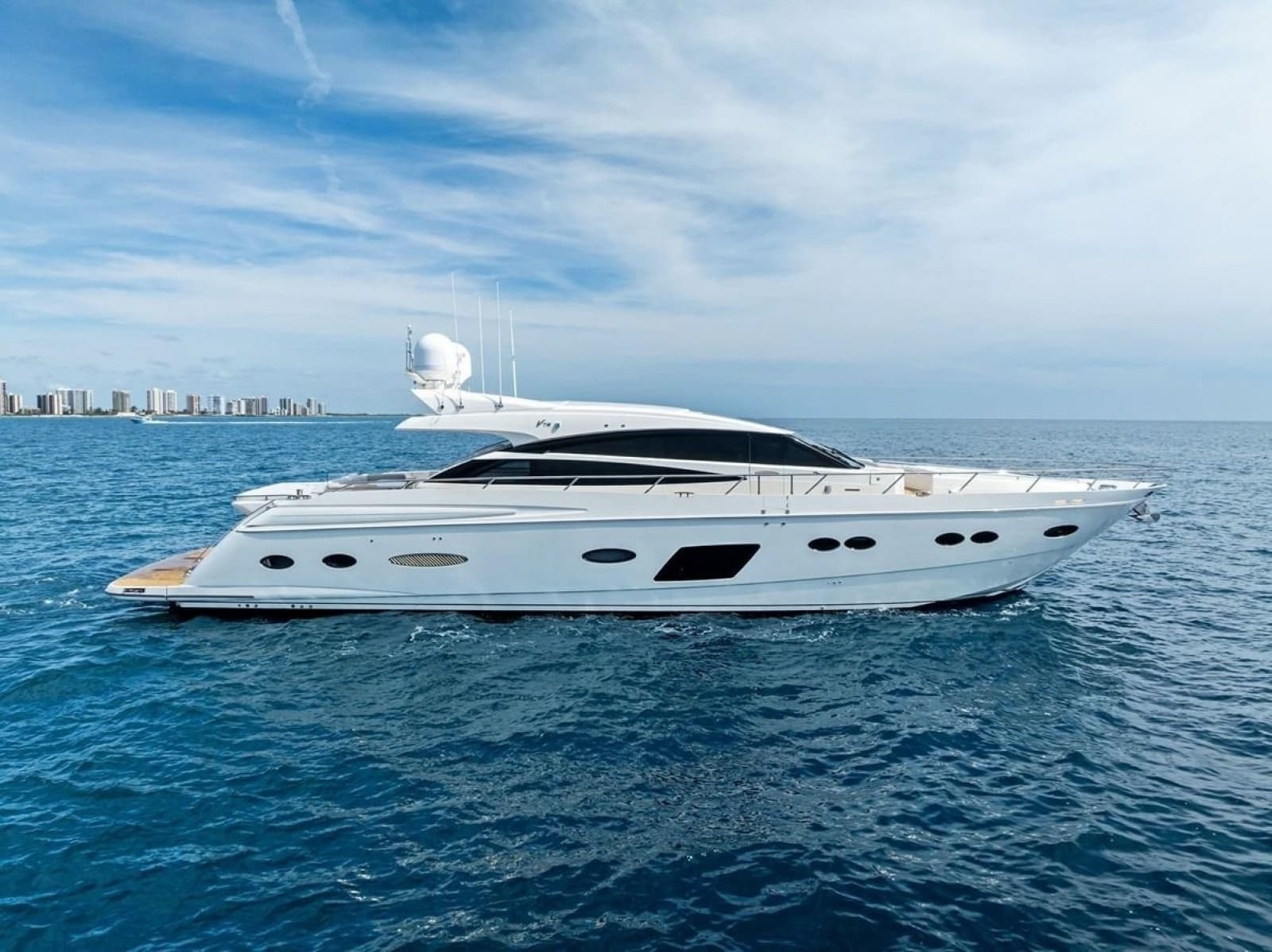 2013 Princess 78