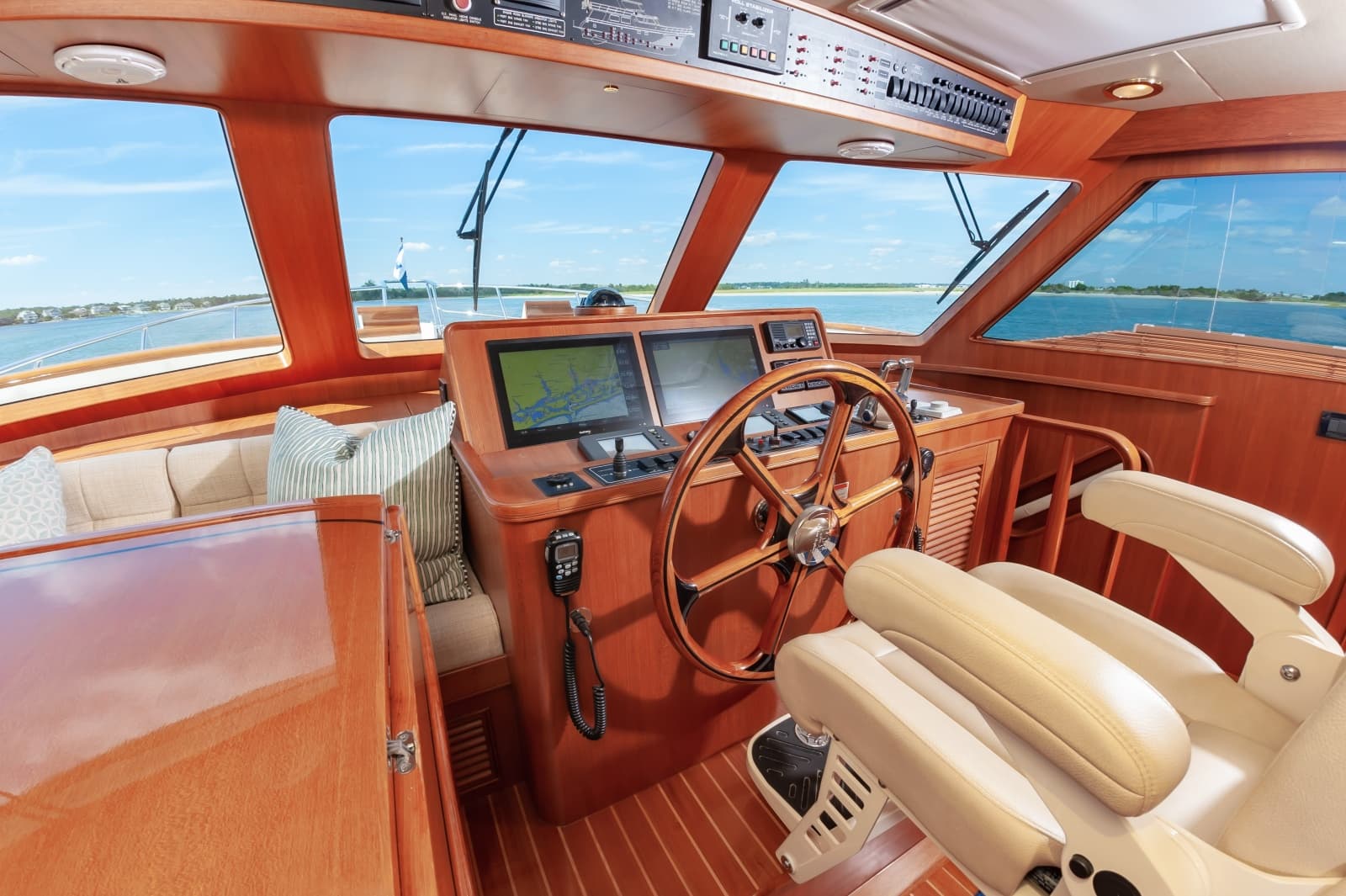 2015 Marlow Explorer 58E