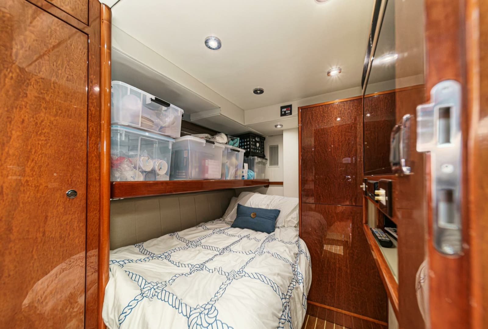 2005 Fairline Yachts 