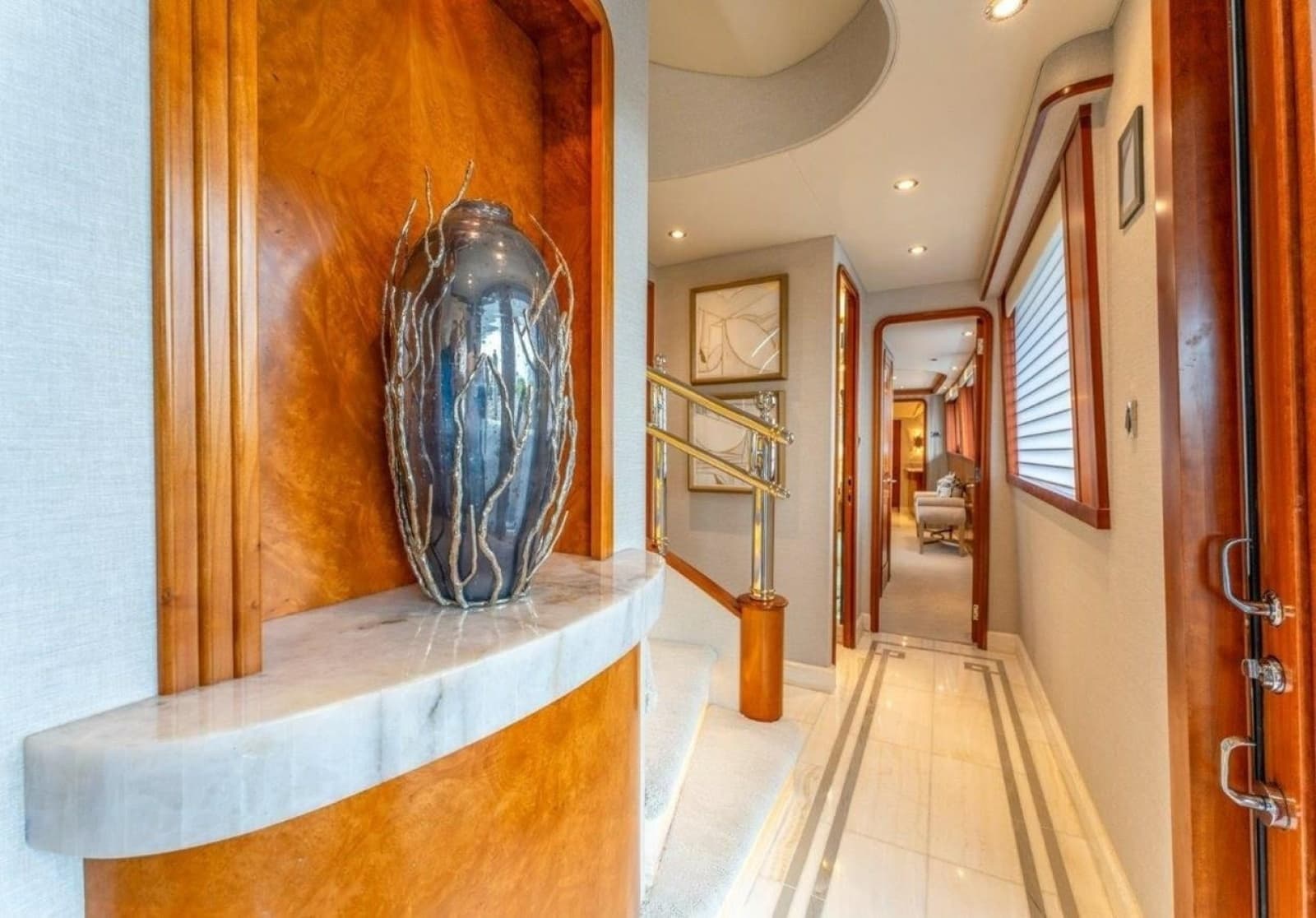 2006 Westport 130 Motoryacht