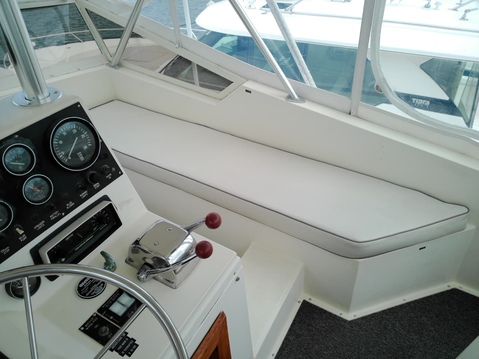1986 Viking 