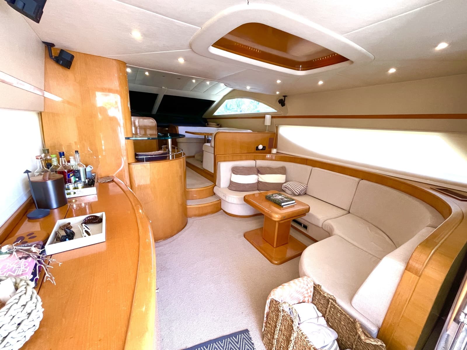 2006 Uniesse 58 MY