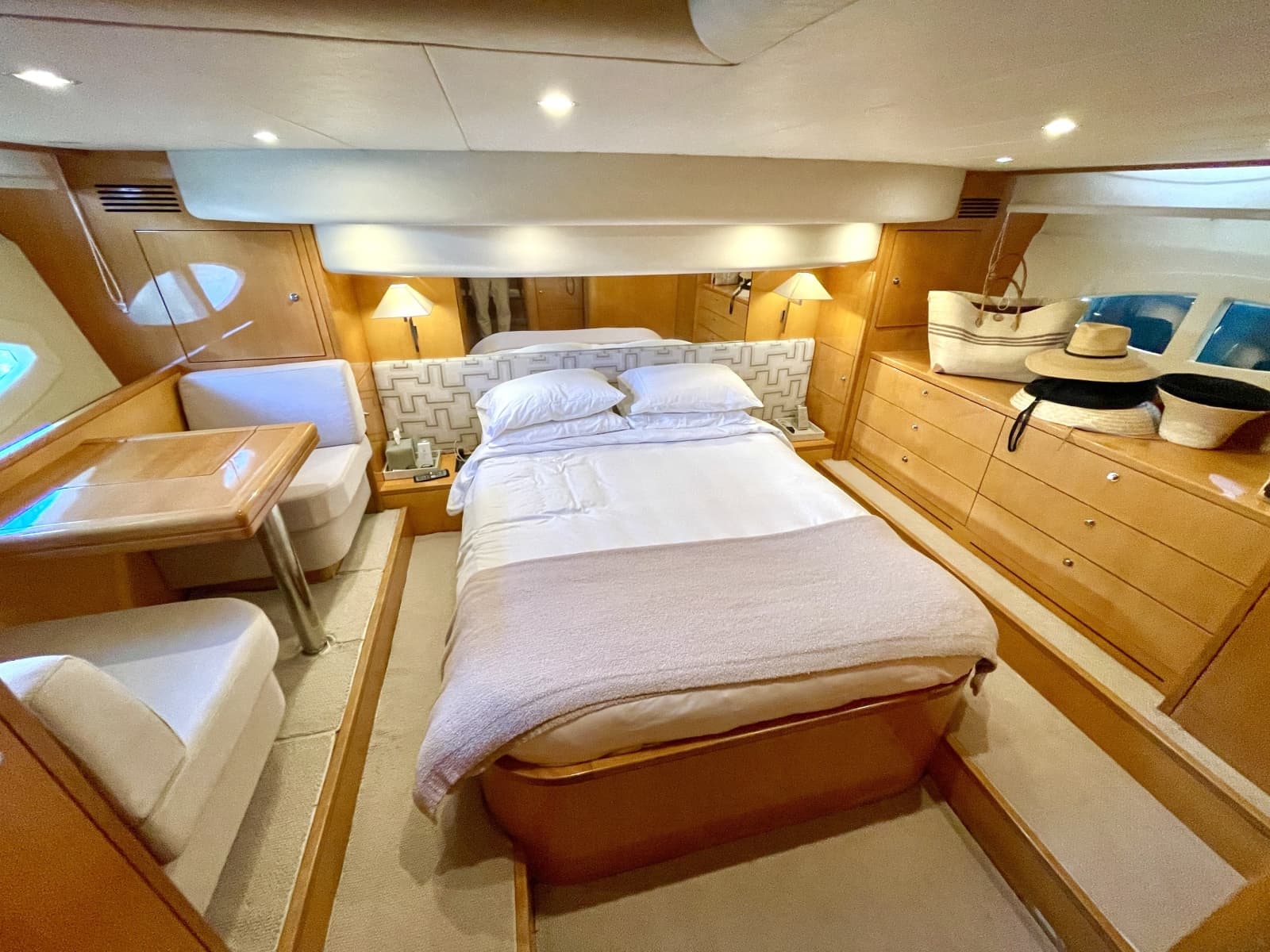 2006 Uniesse 58 MY