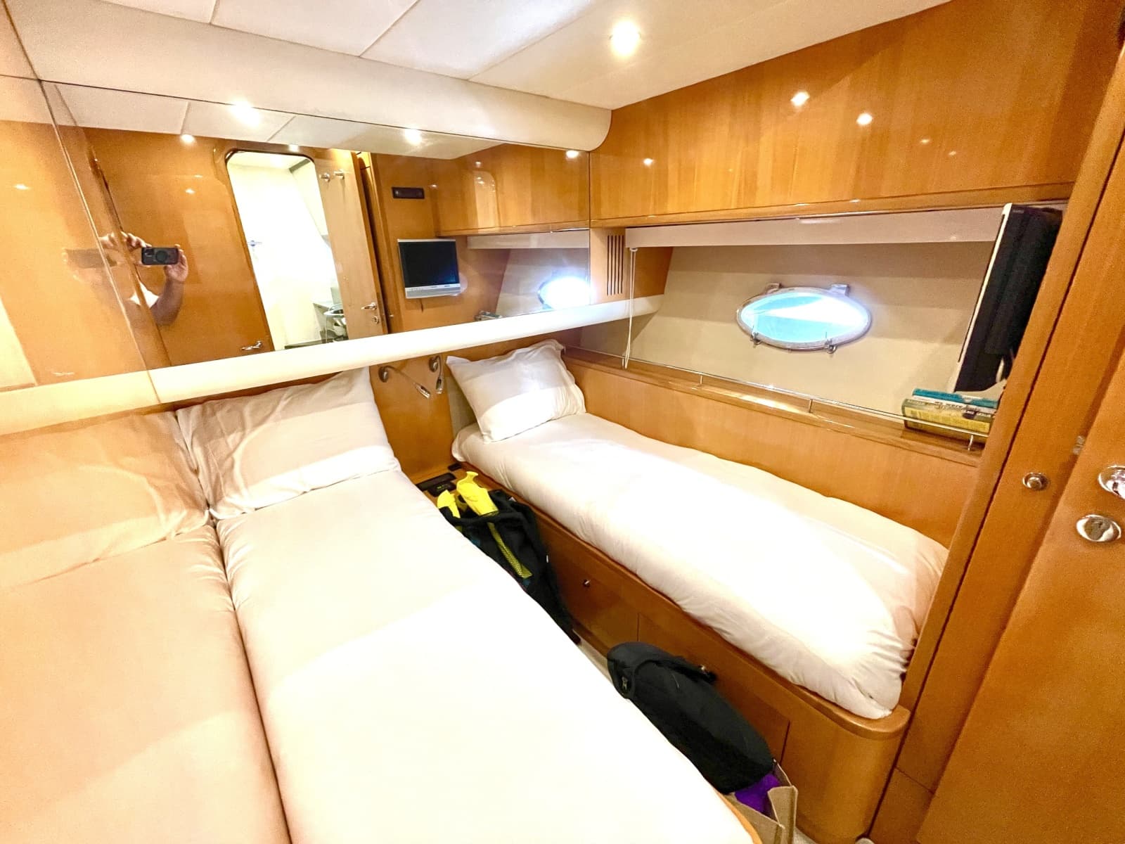 2006 Uniesse 58 MY