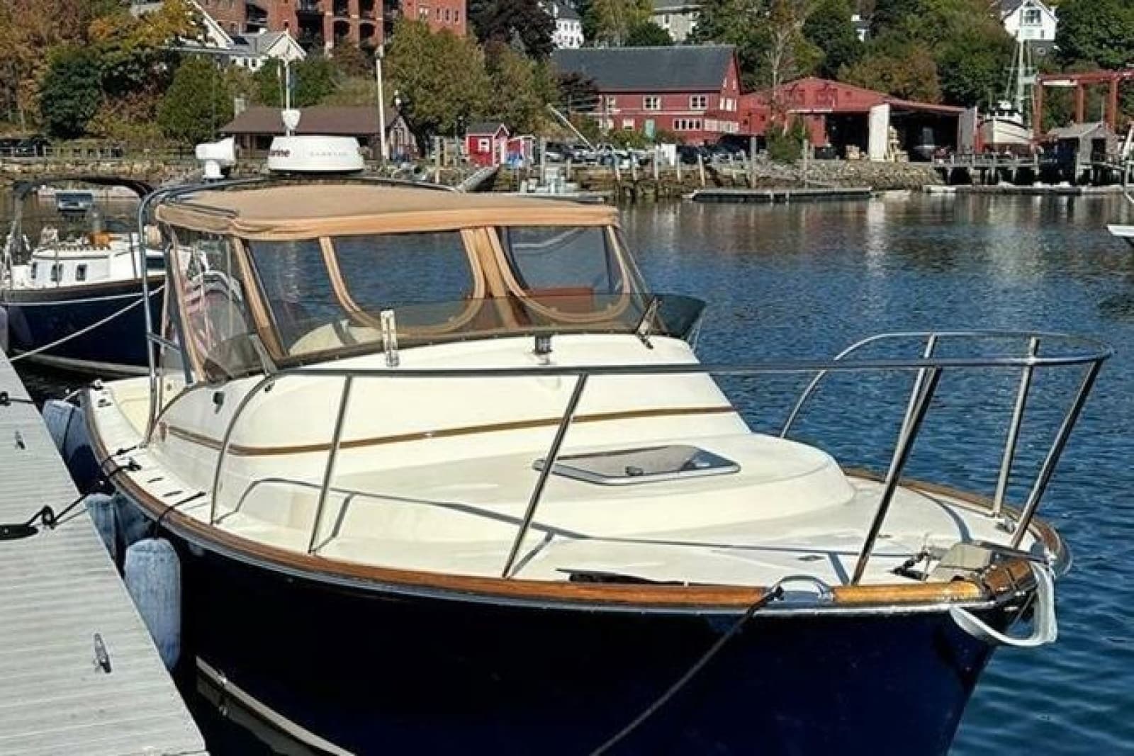 1997 Hinckley Runabout 29