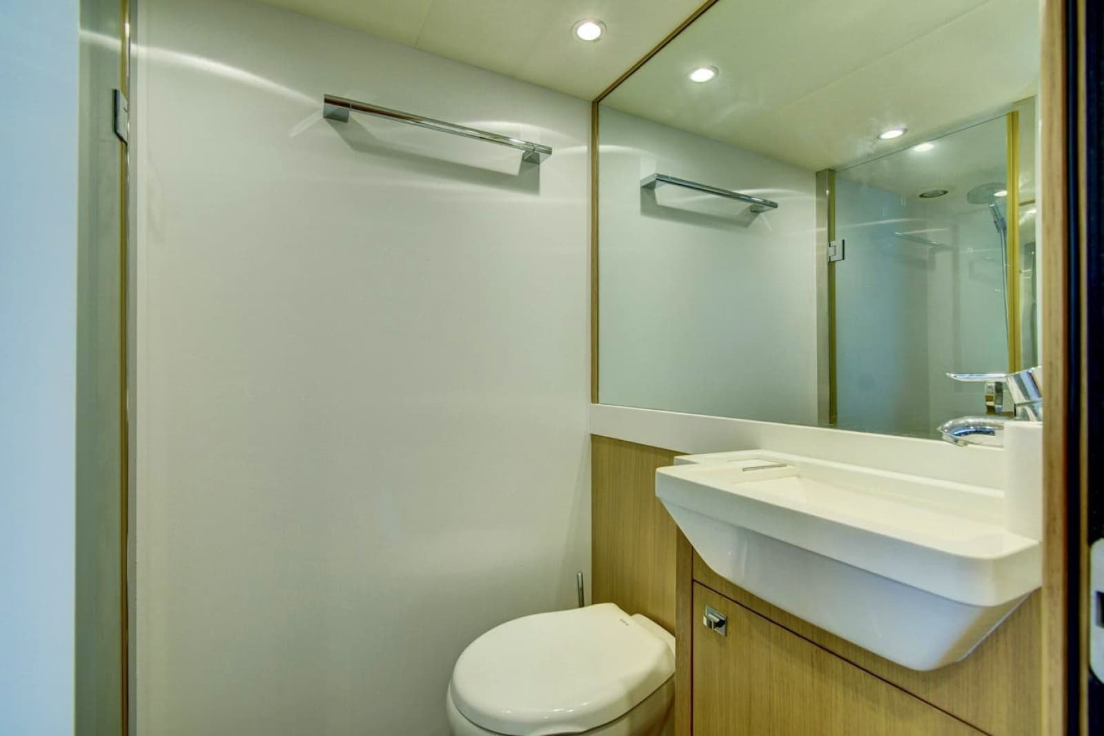 2014 Princess Yachts 