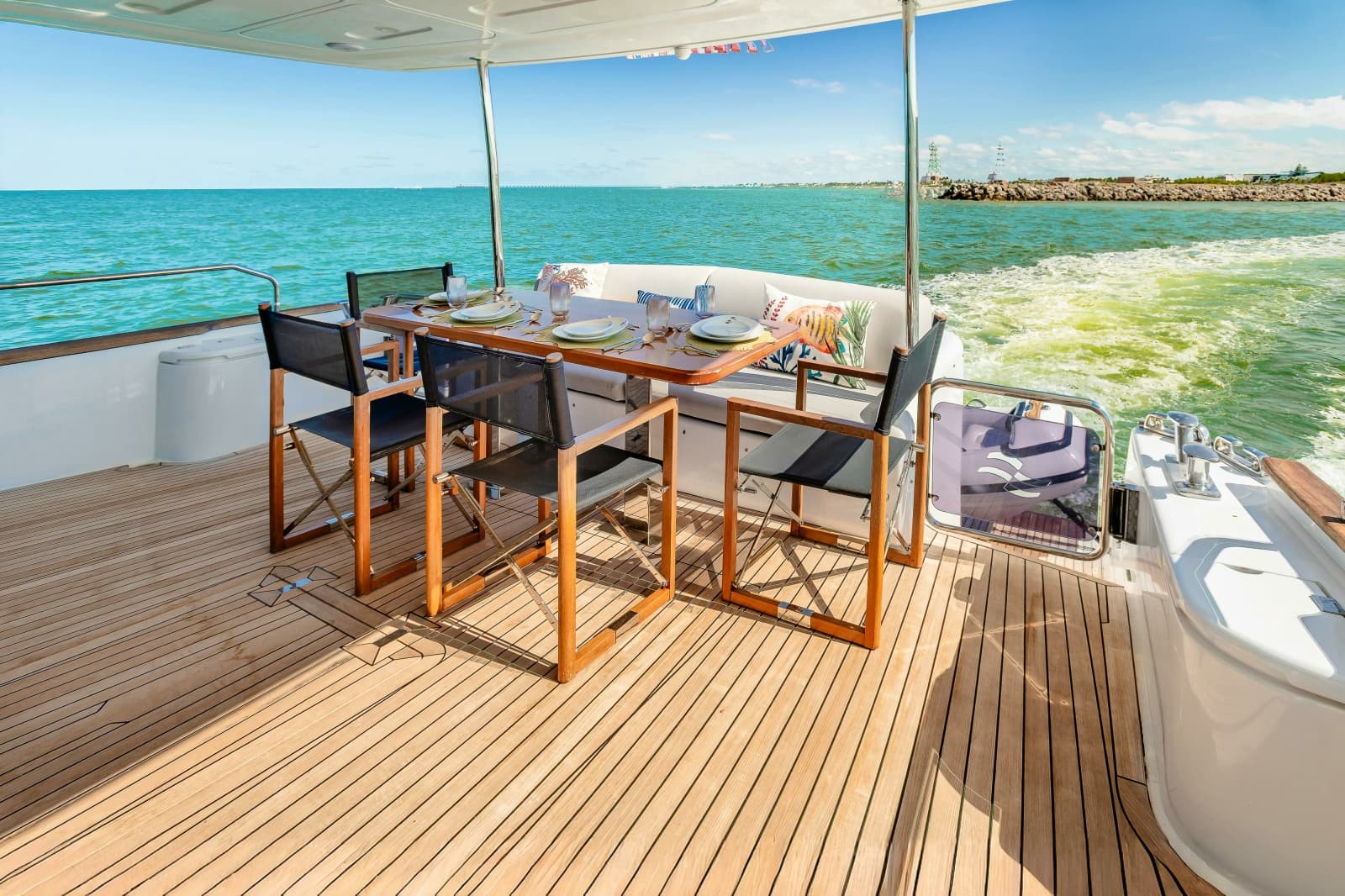 2023 Sirena Yachts 