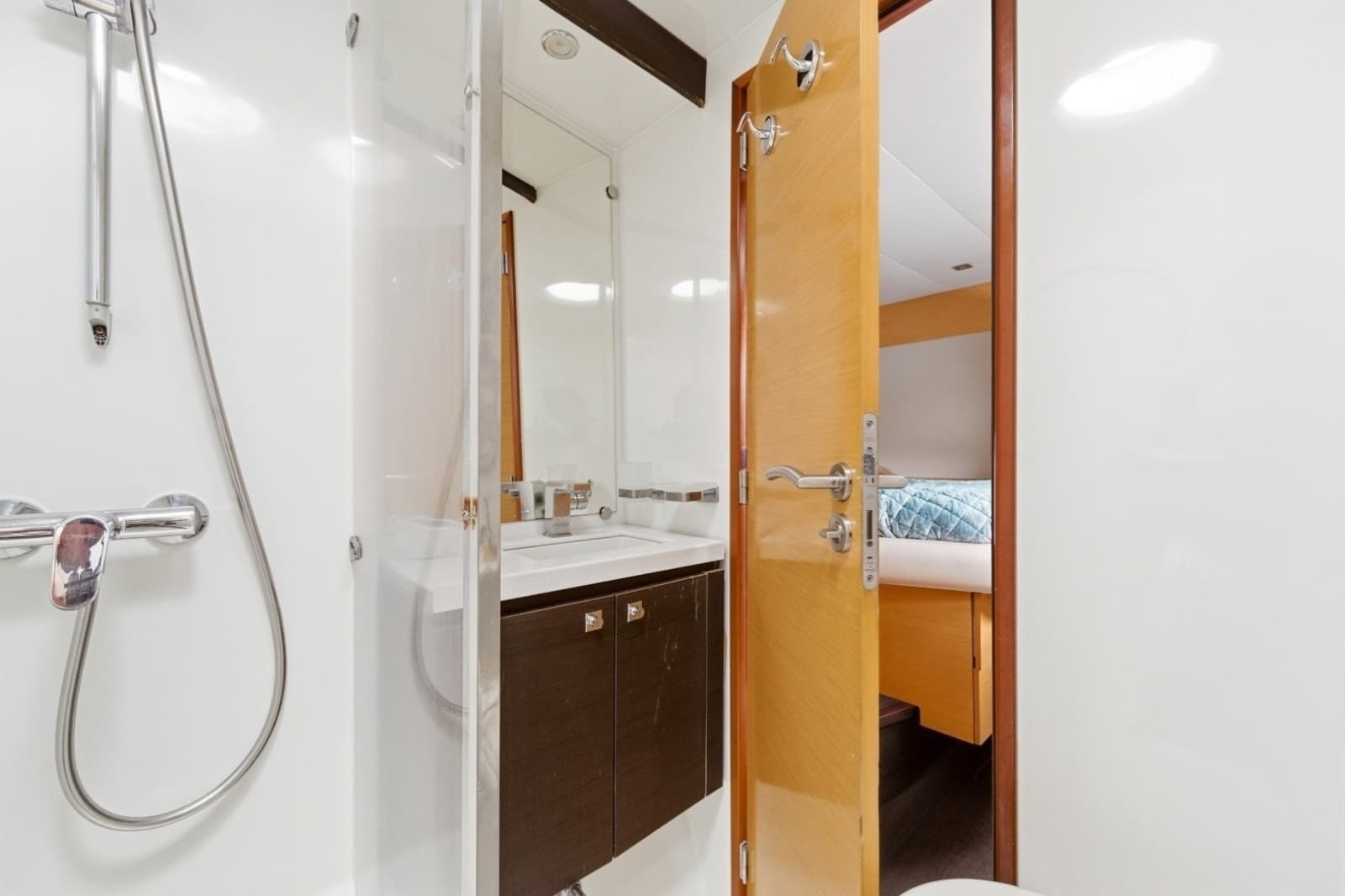 2013 Fountaine Pajot Sanya 57