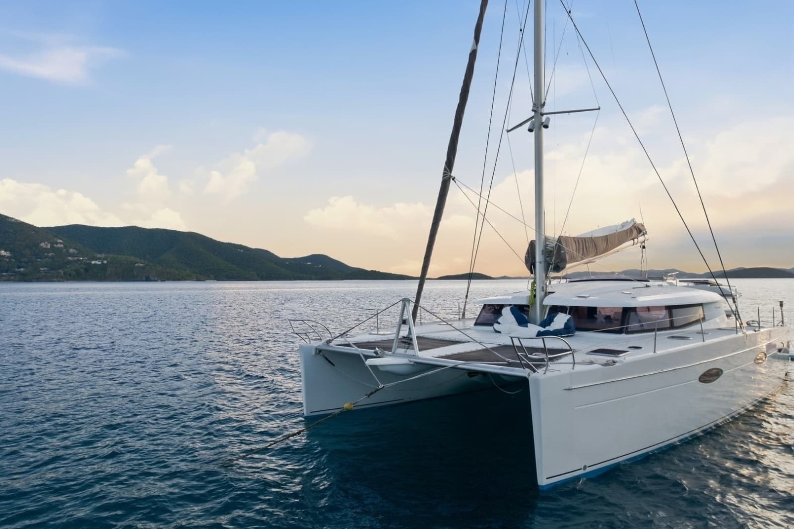 2013 Fountaine Pajot Sanya 57