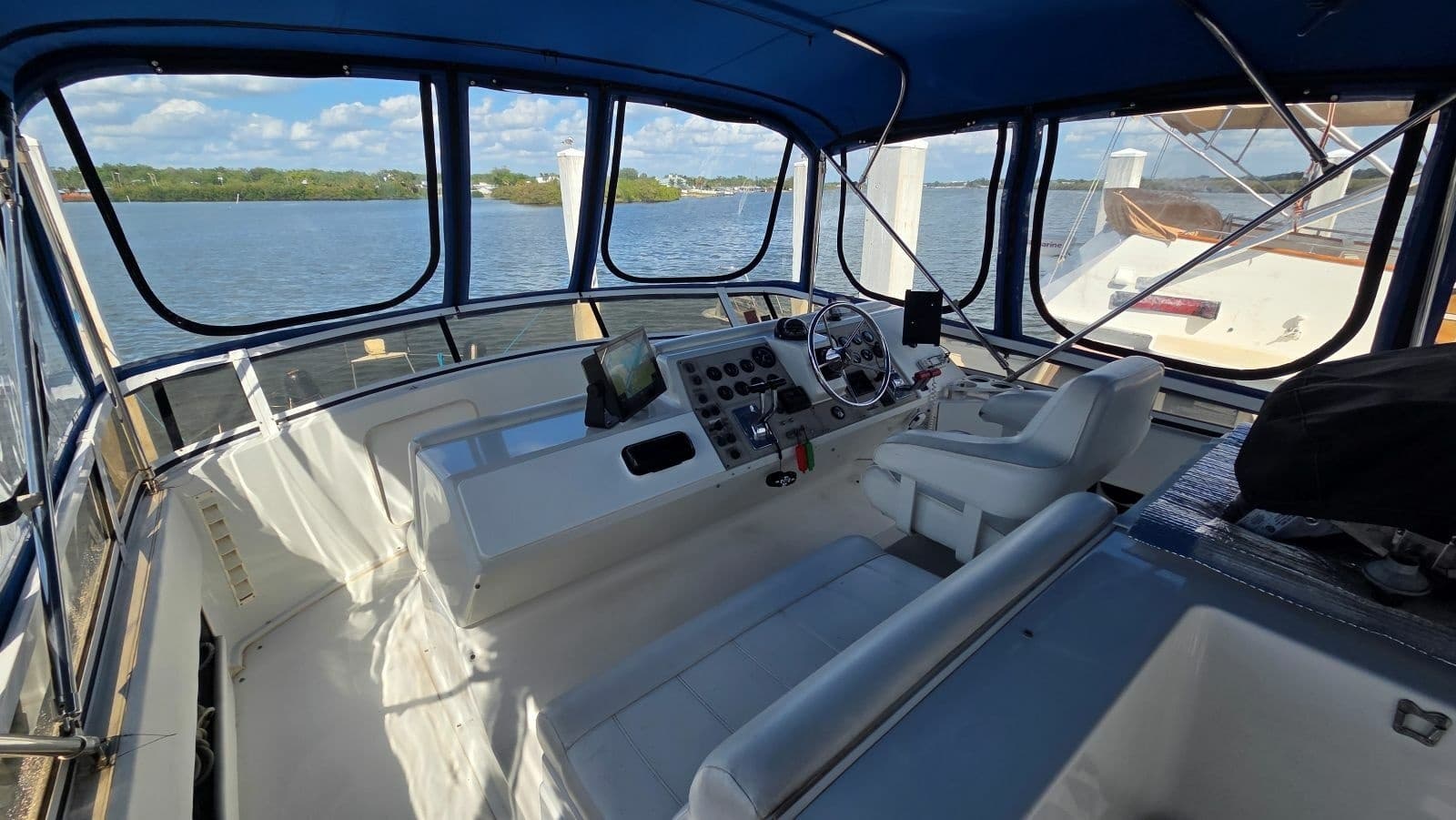 Flybridge