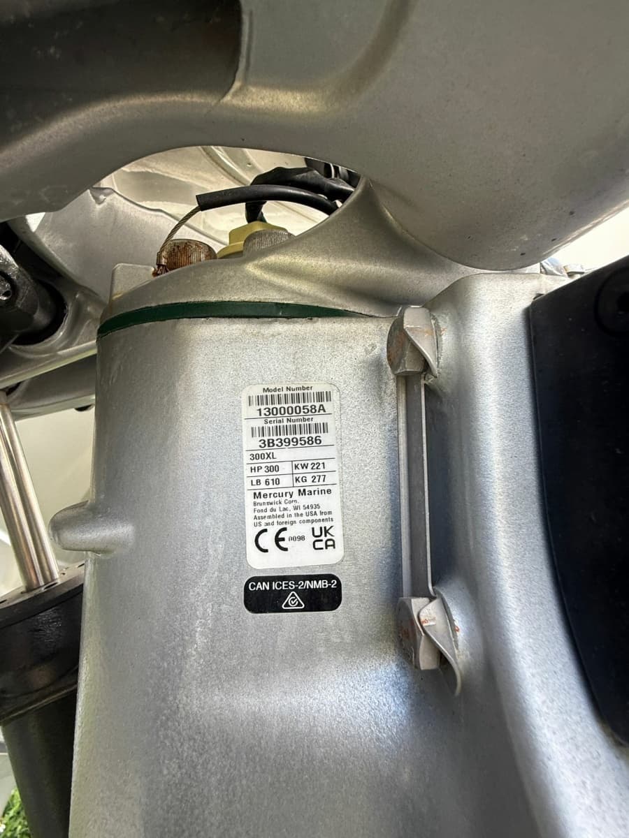 2023 Boston Whaler 