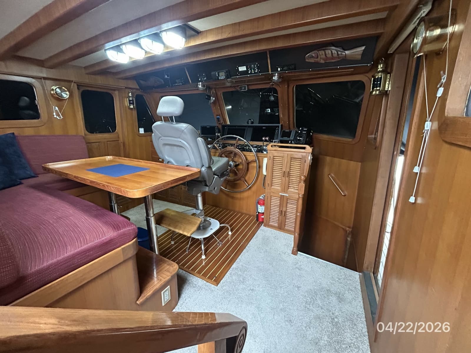 49' DeFever pilothouse forward