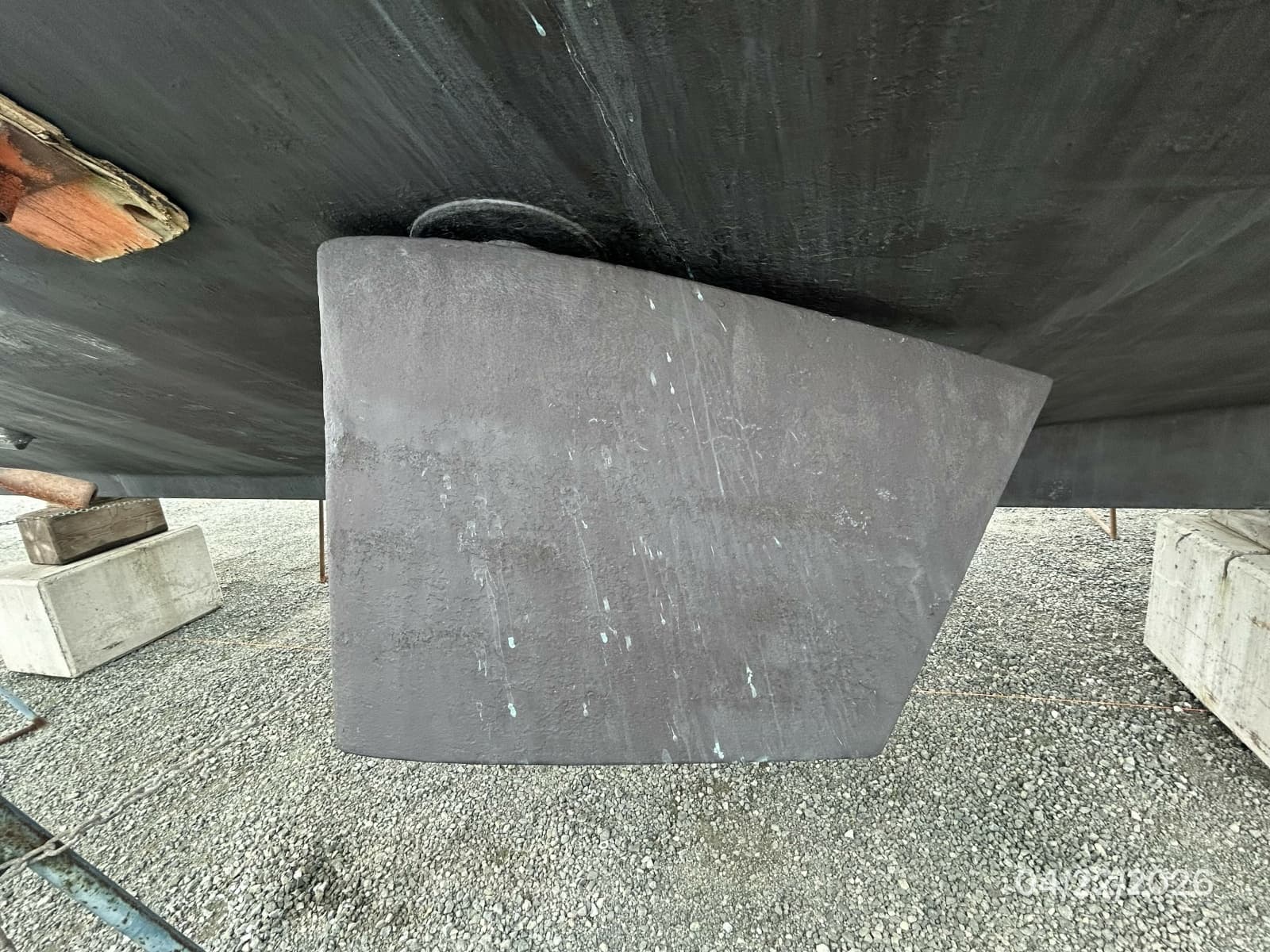 49' DeFever port stabilizer fin