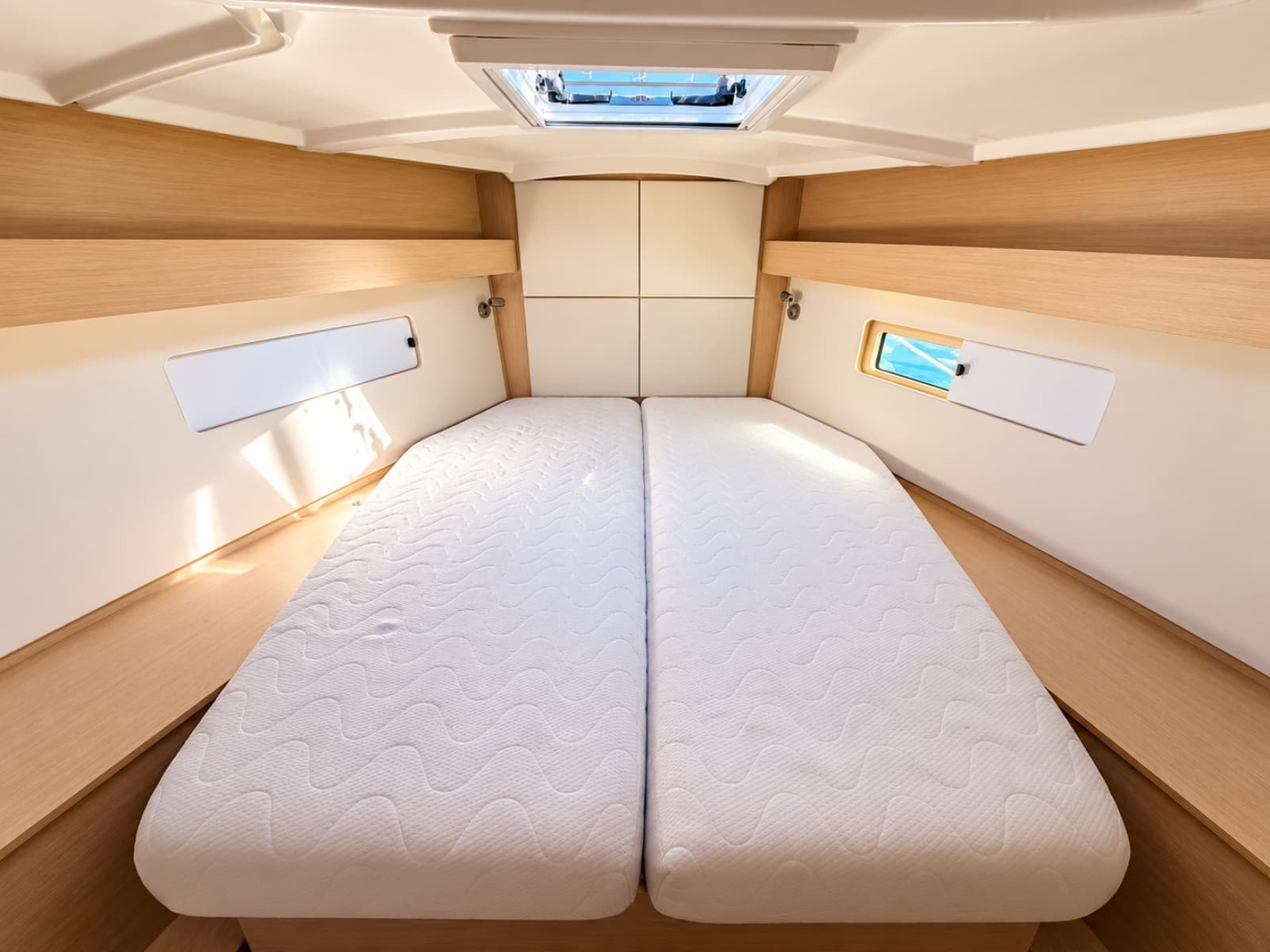 2022 Beneteau 40.1