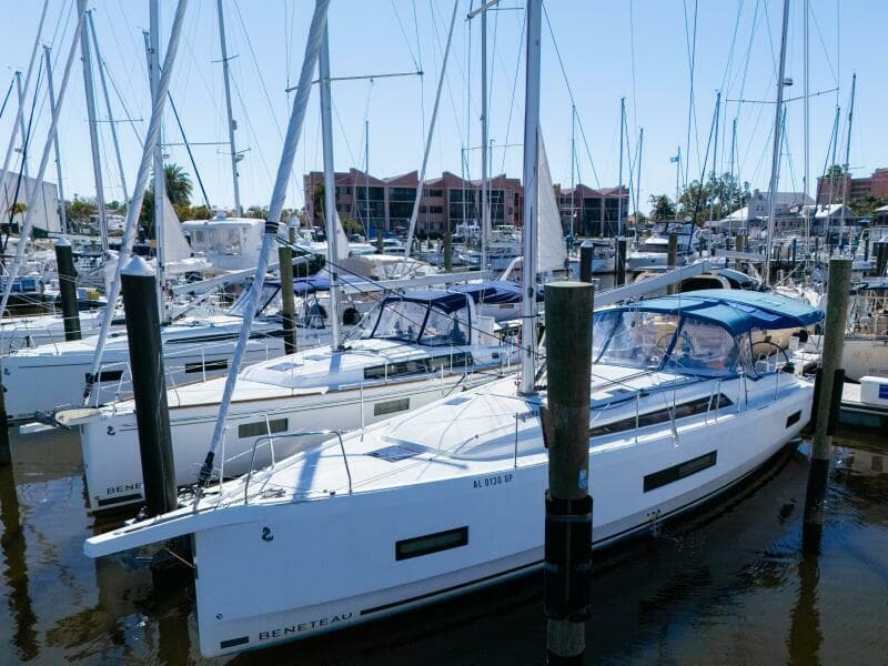 2022 Beneteau 40.1