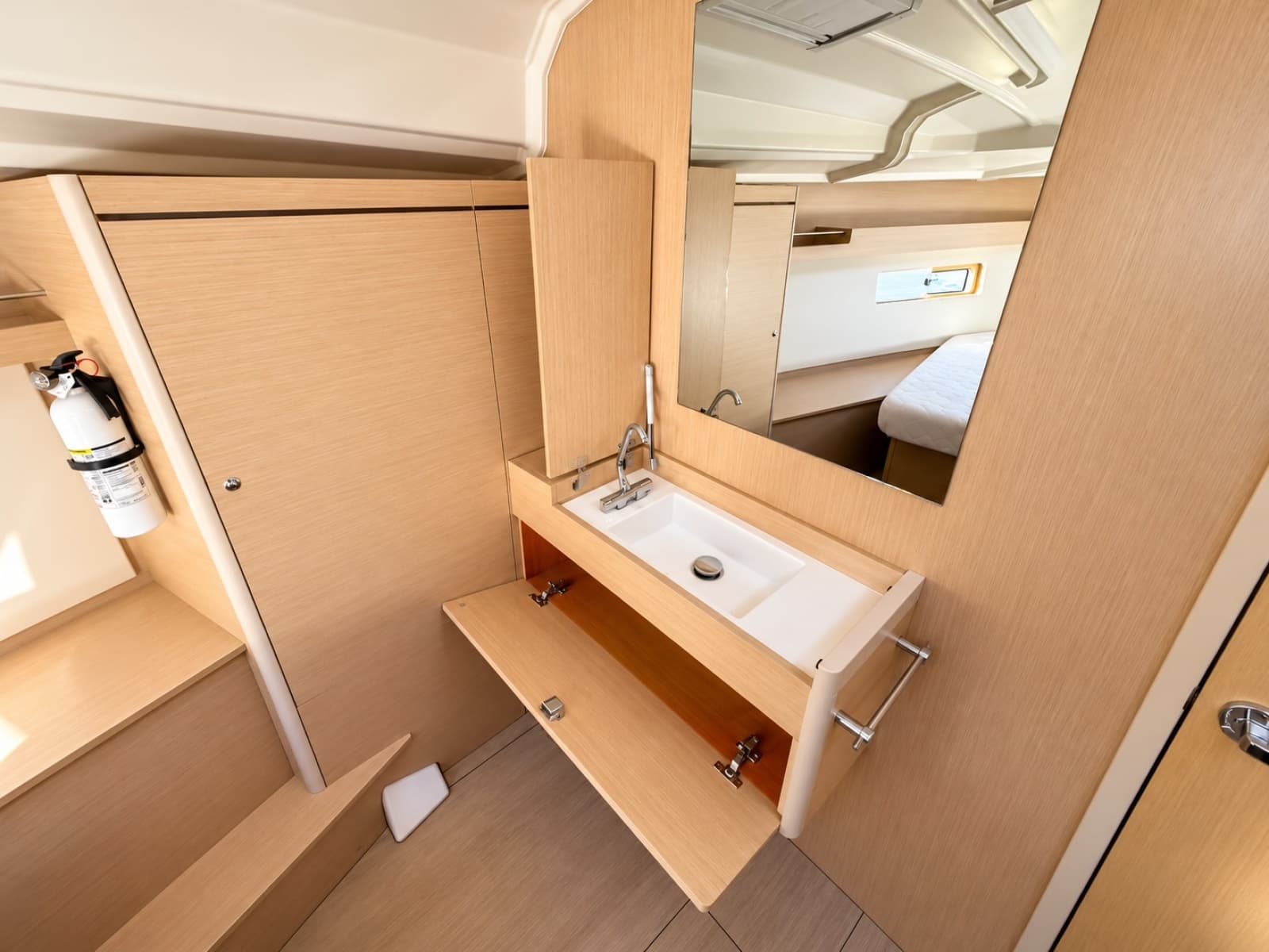 2022 Beneteau 40.1