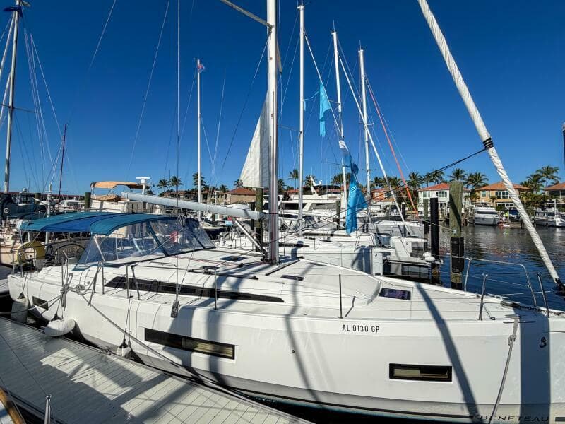 2022 Beneteau 40.1