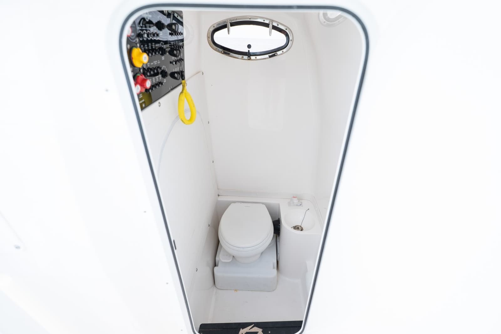 2021 Fountain 38 Center Console