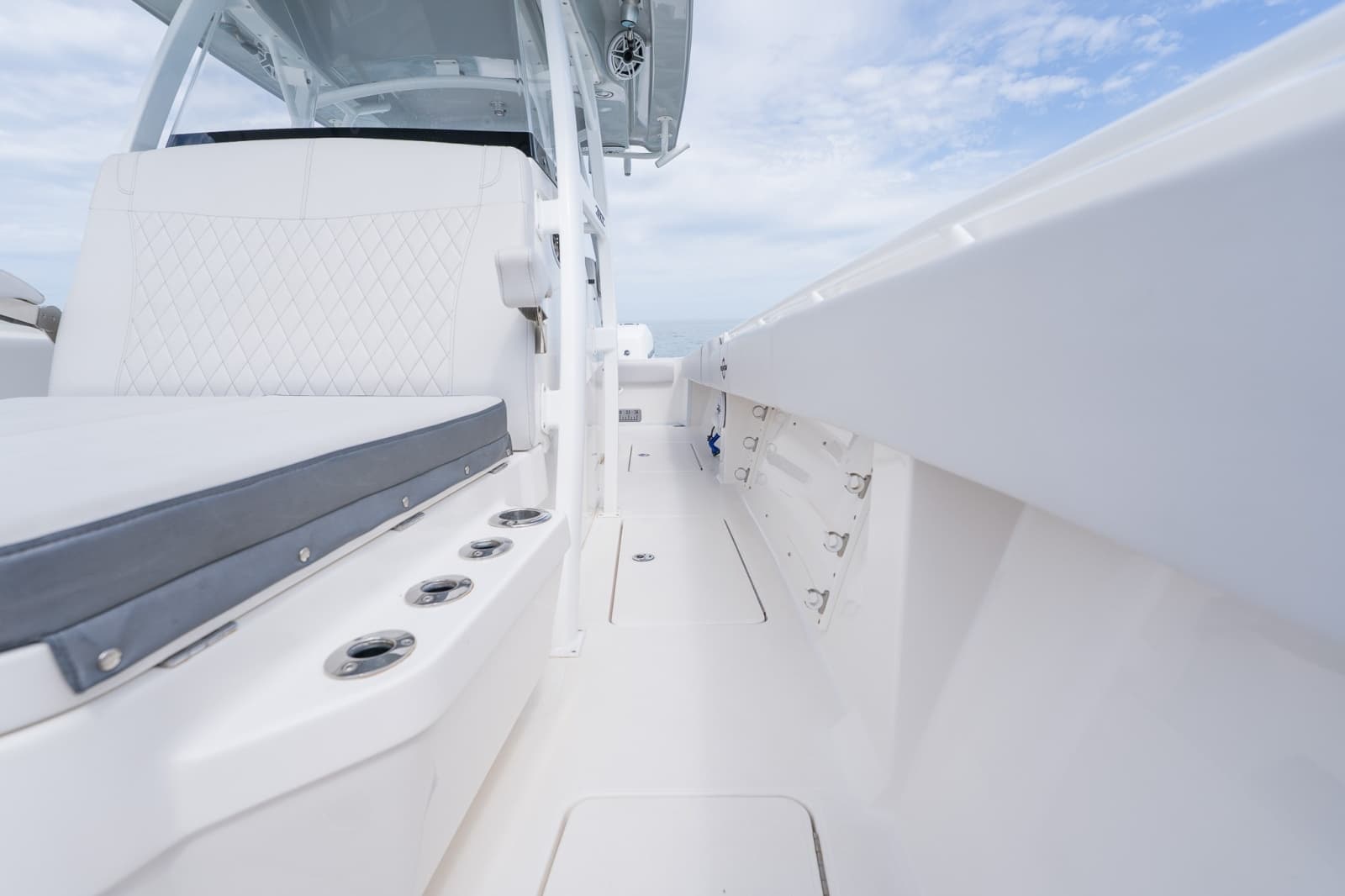 2021 Fountain 38 Center Console