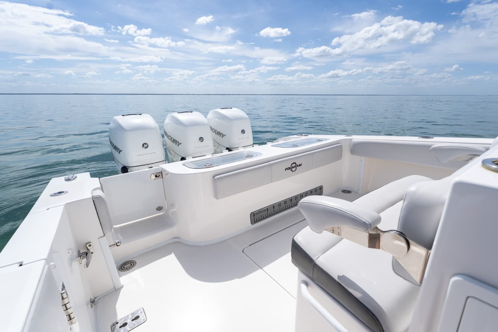 2021 Fountain 38 Center Console