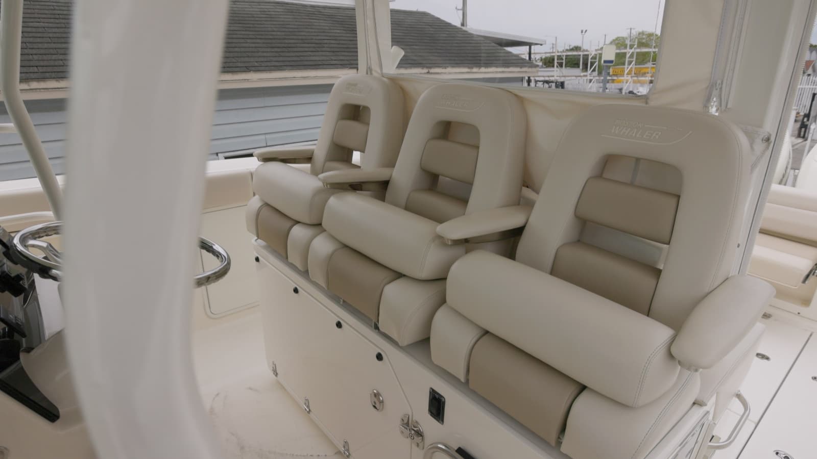 2018 Boston Whaler 380 Outrage