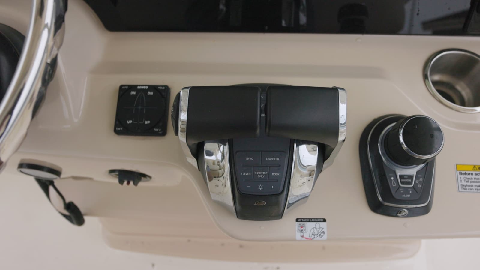 2018 Boston Whaler 380 Outrage