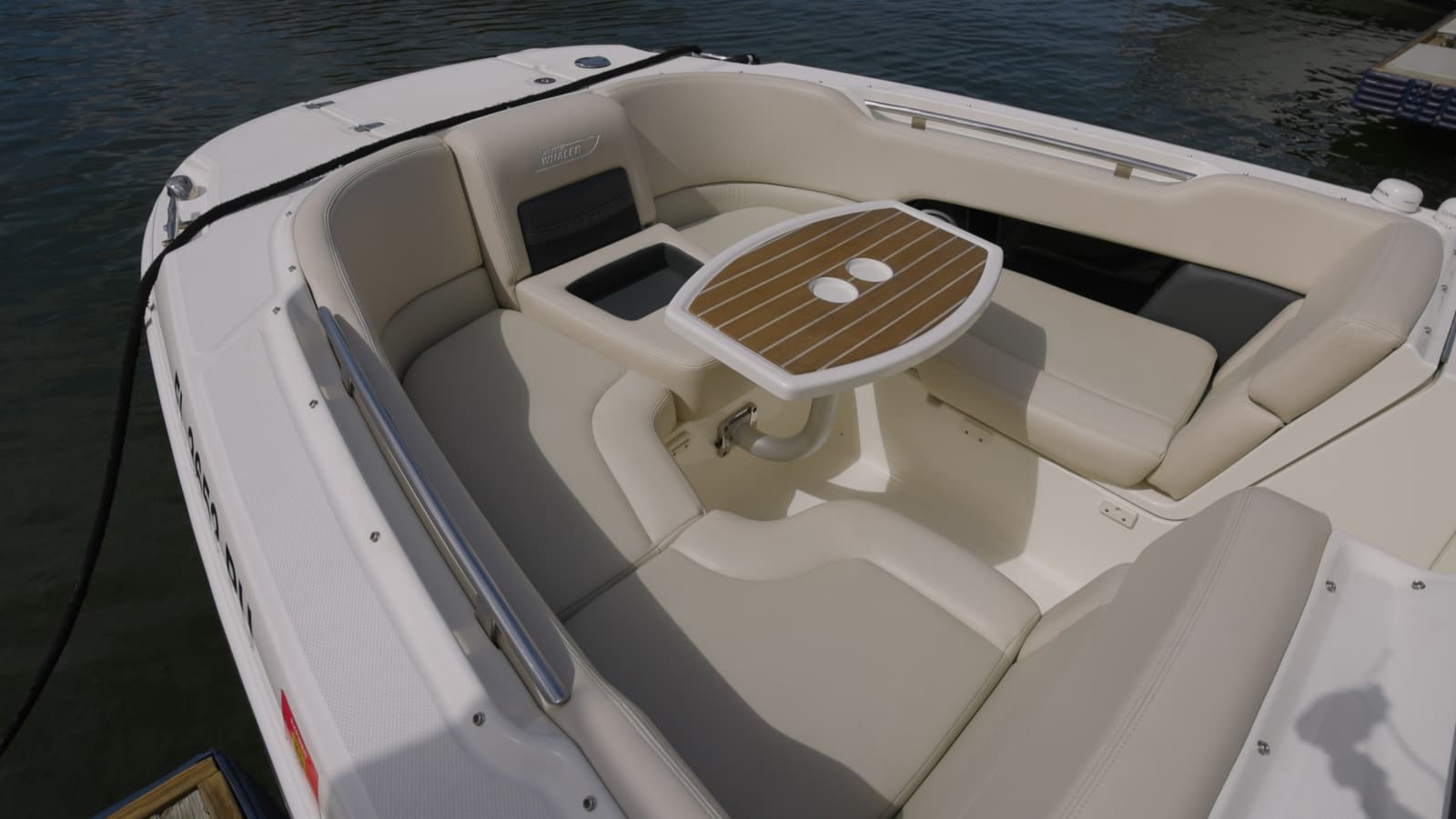2014 Pre Owned BW 270 Vantage .00_00_50_13.Still015
