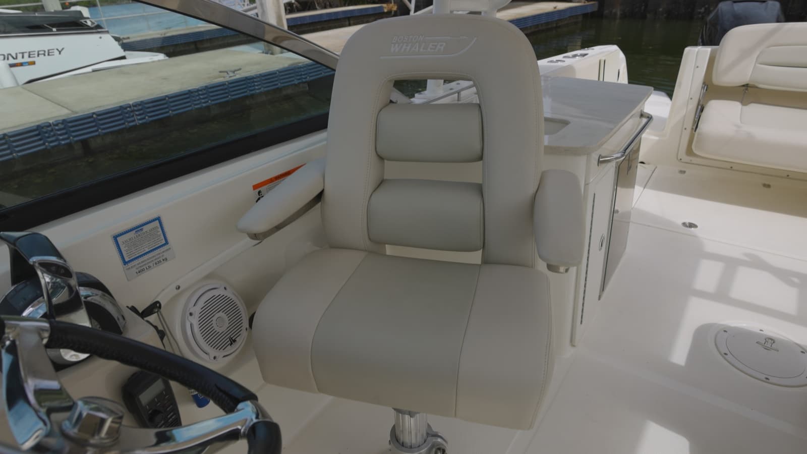 2014 Pre Owned BW 270 Vantage .00_01_03_18.Still009