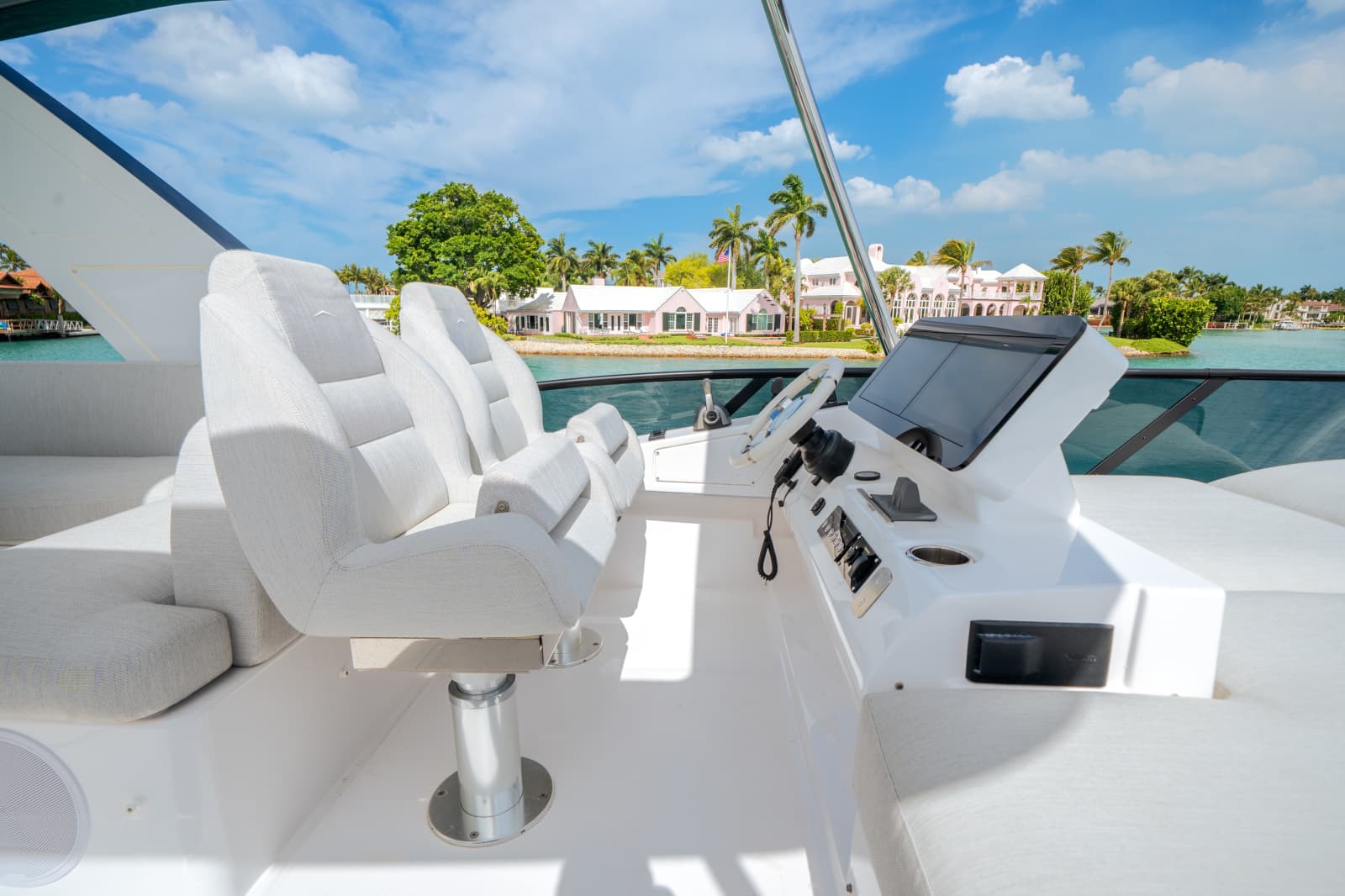 2024 Azimut 53 FLY