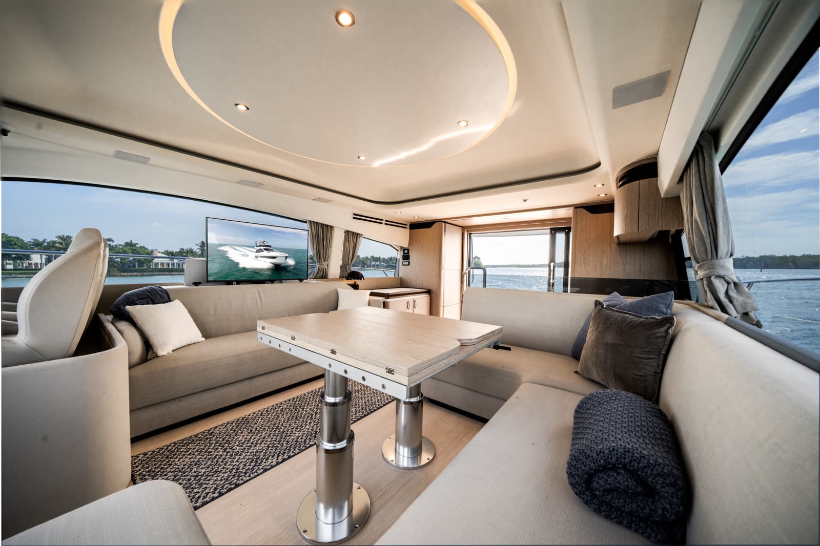 2024 Azimut 53 FLY