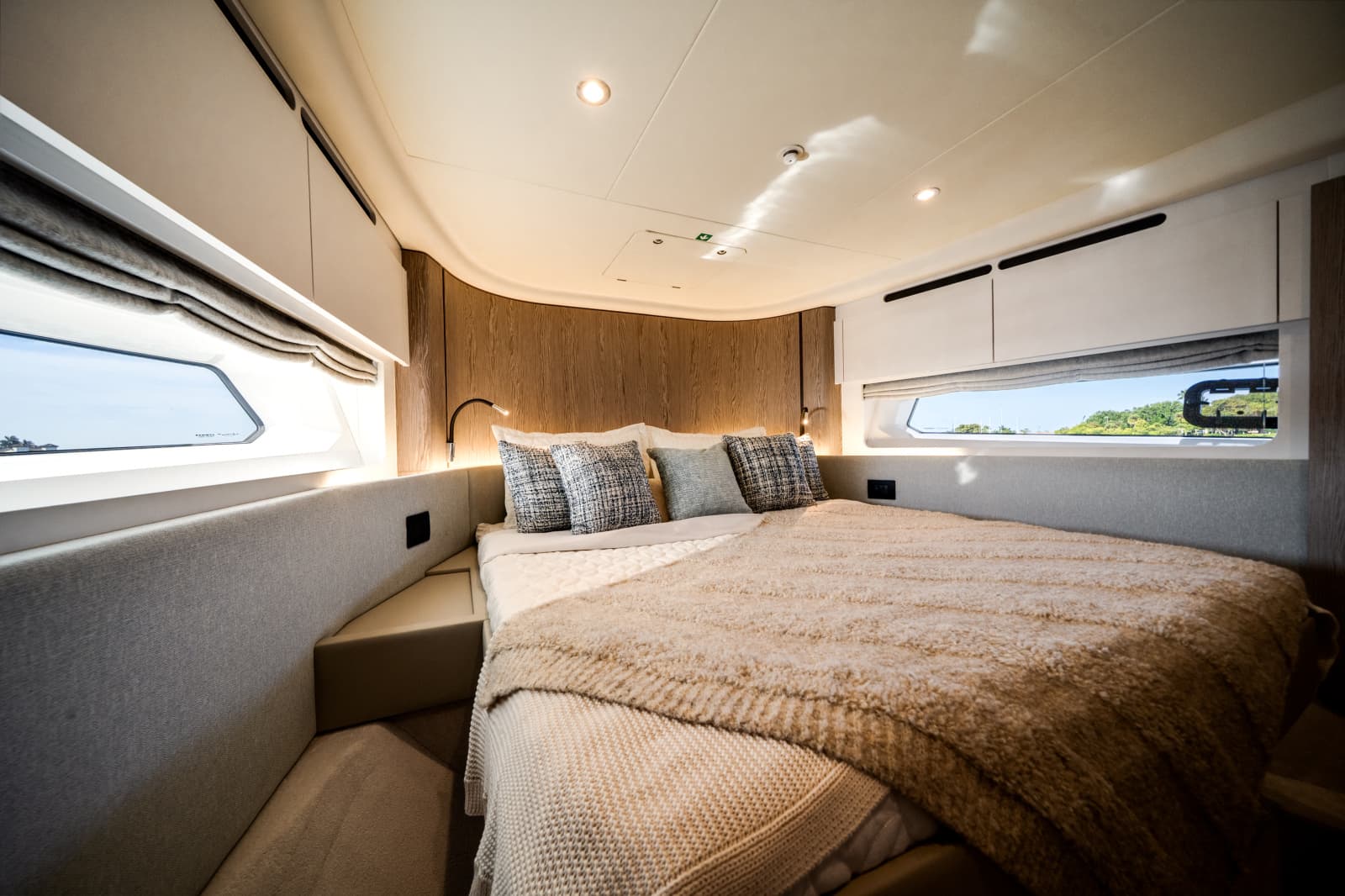 2024 Azimut 53 FLY