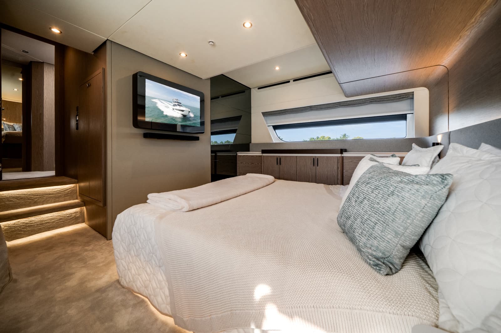 2024 Azimut 53 FLY