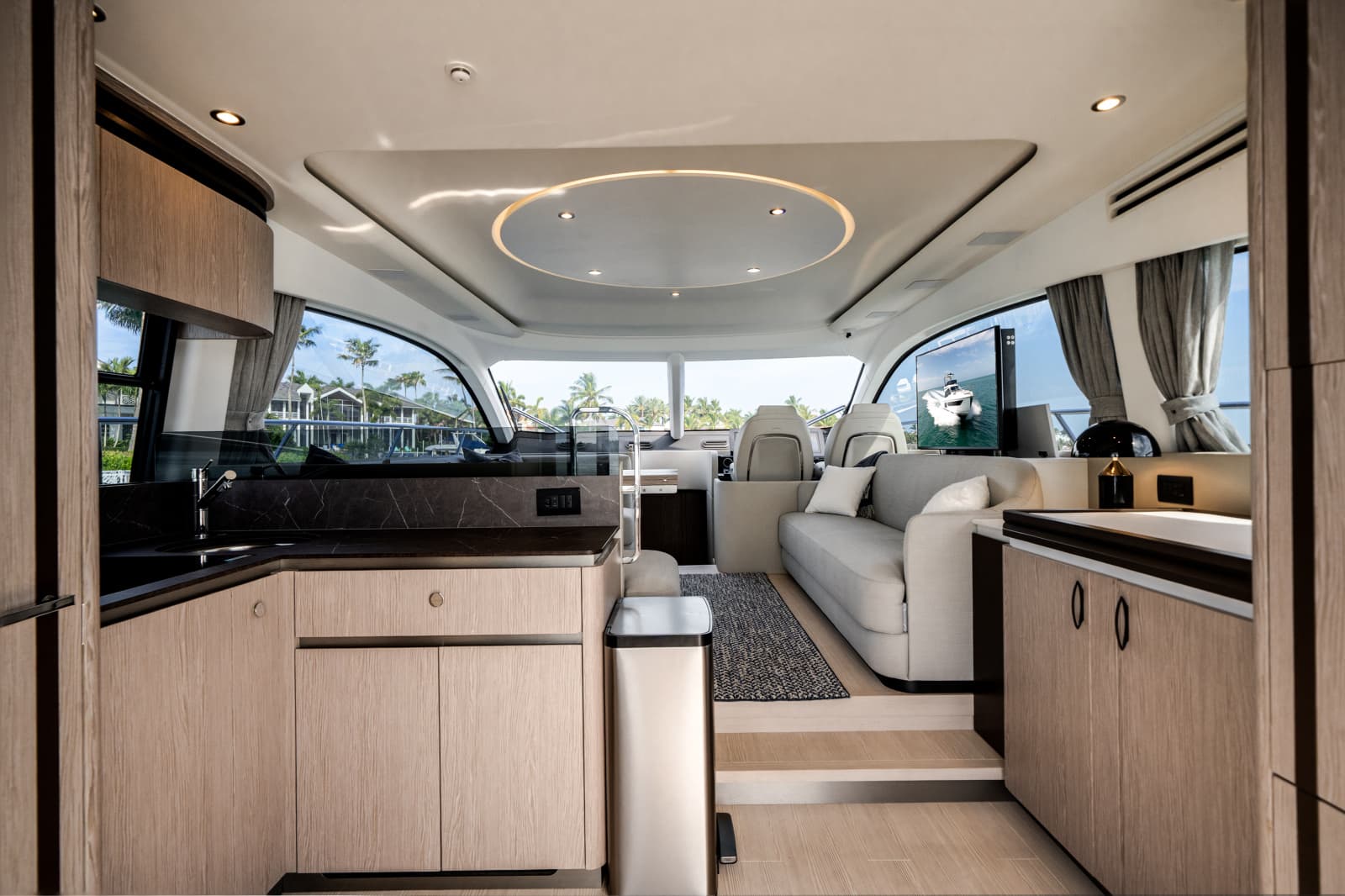2024 Azimut 53 FLY