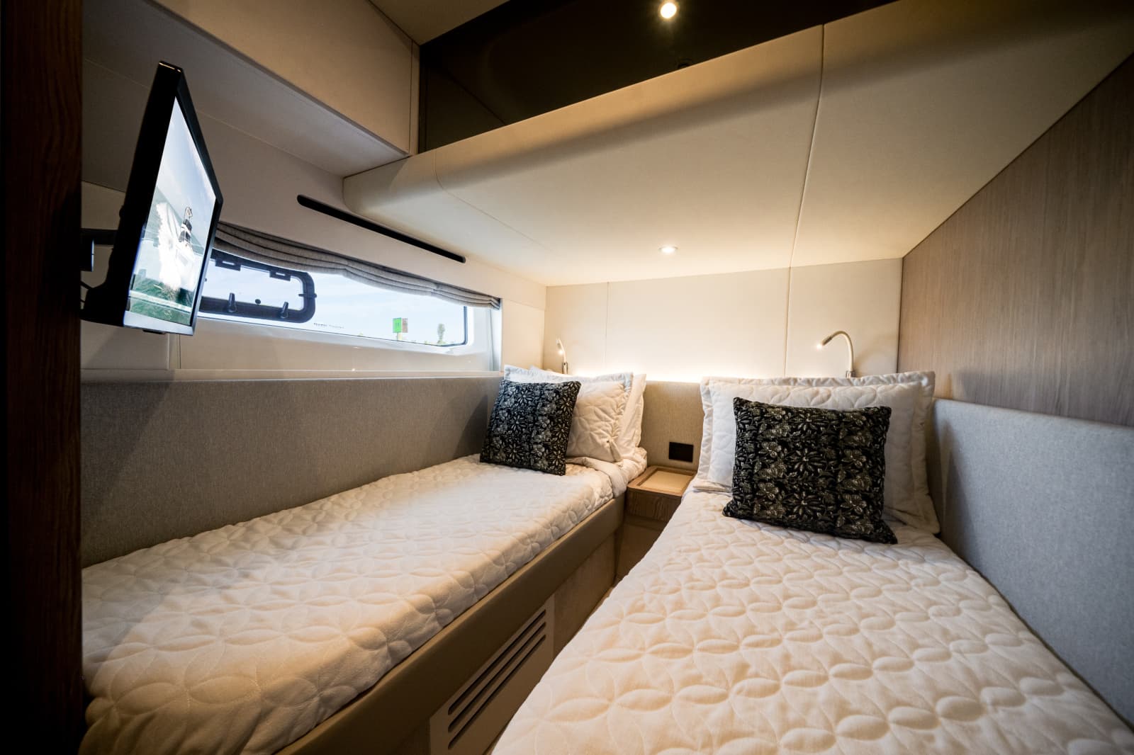 2024 Azimut 53 FLY