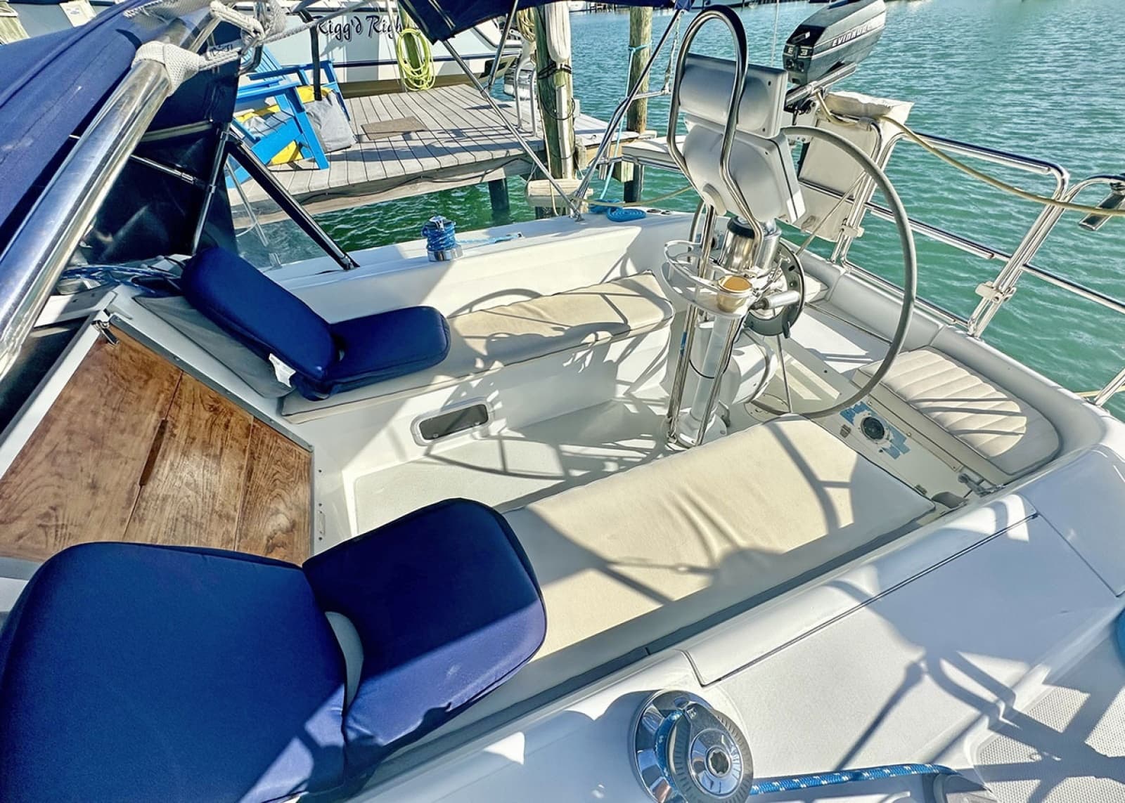 1996 Catalina 320