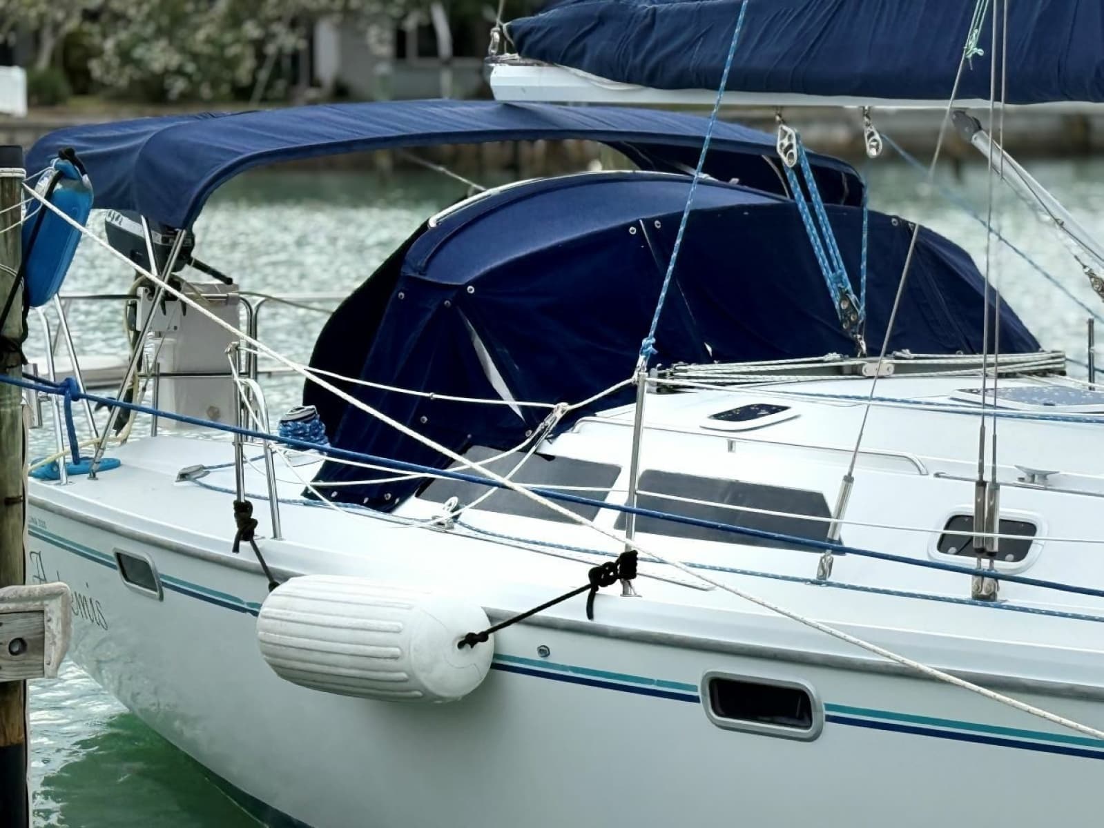 1996 Catalina 320
