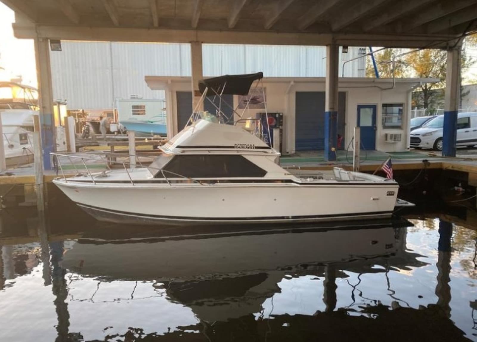1987 Bertram 28 Sport Fly Fish