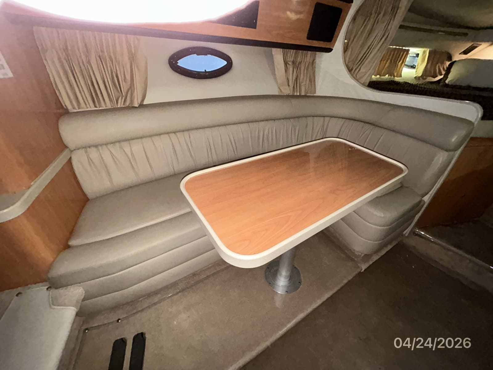 32' Regal salon port seating1