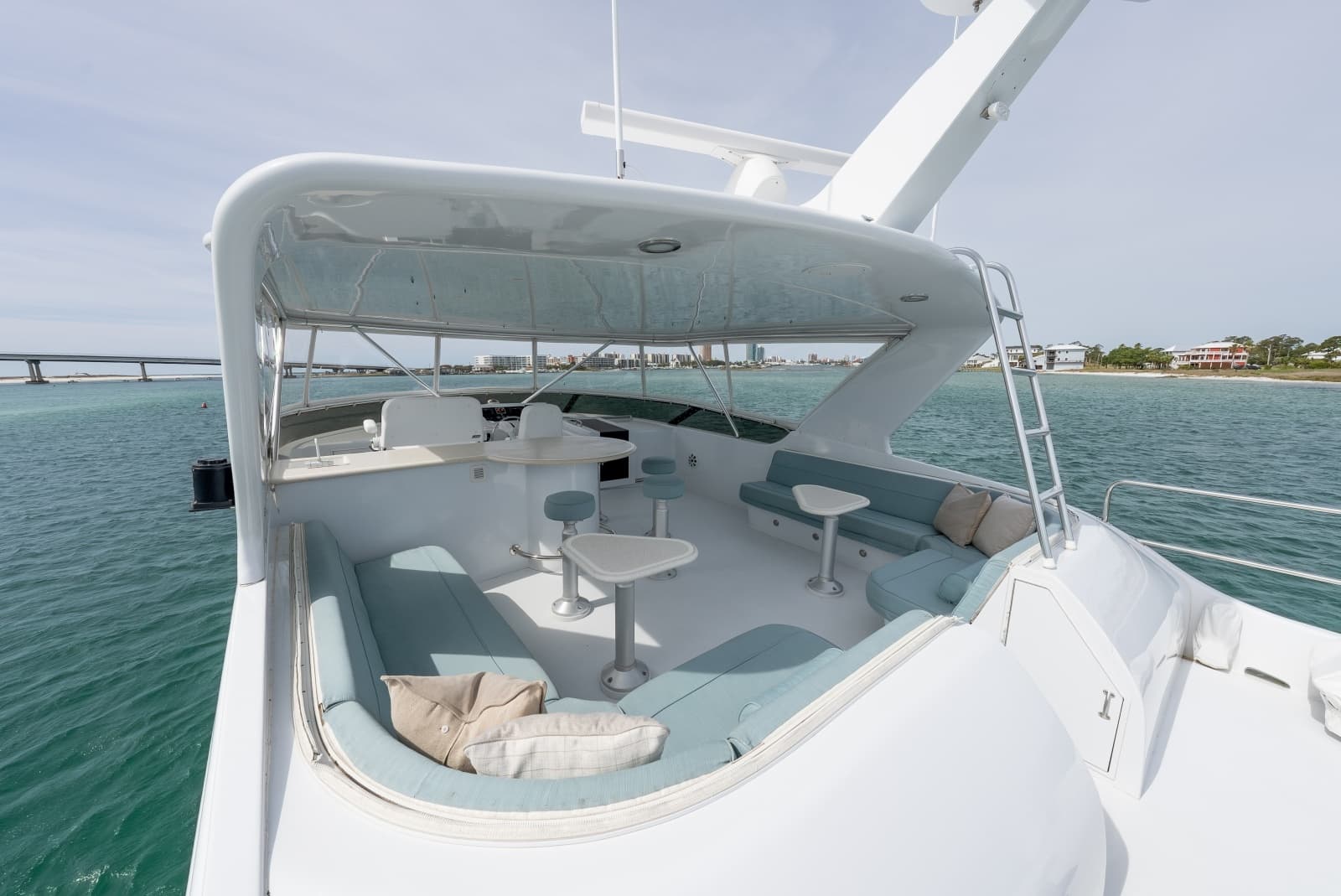 2004 Hatteras Sport Deck